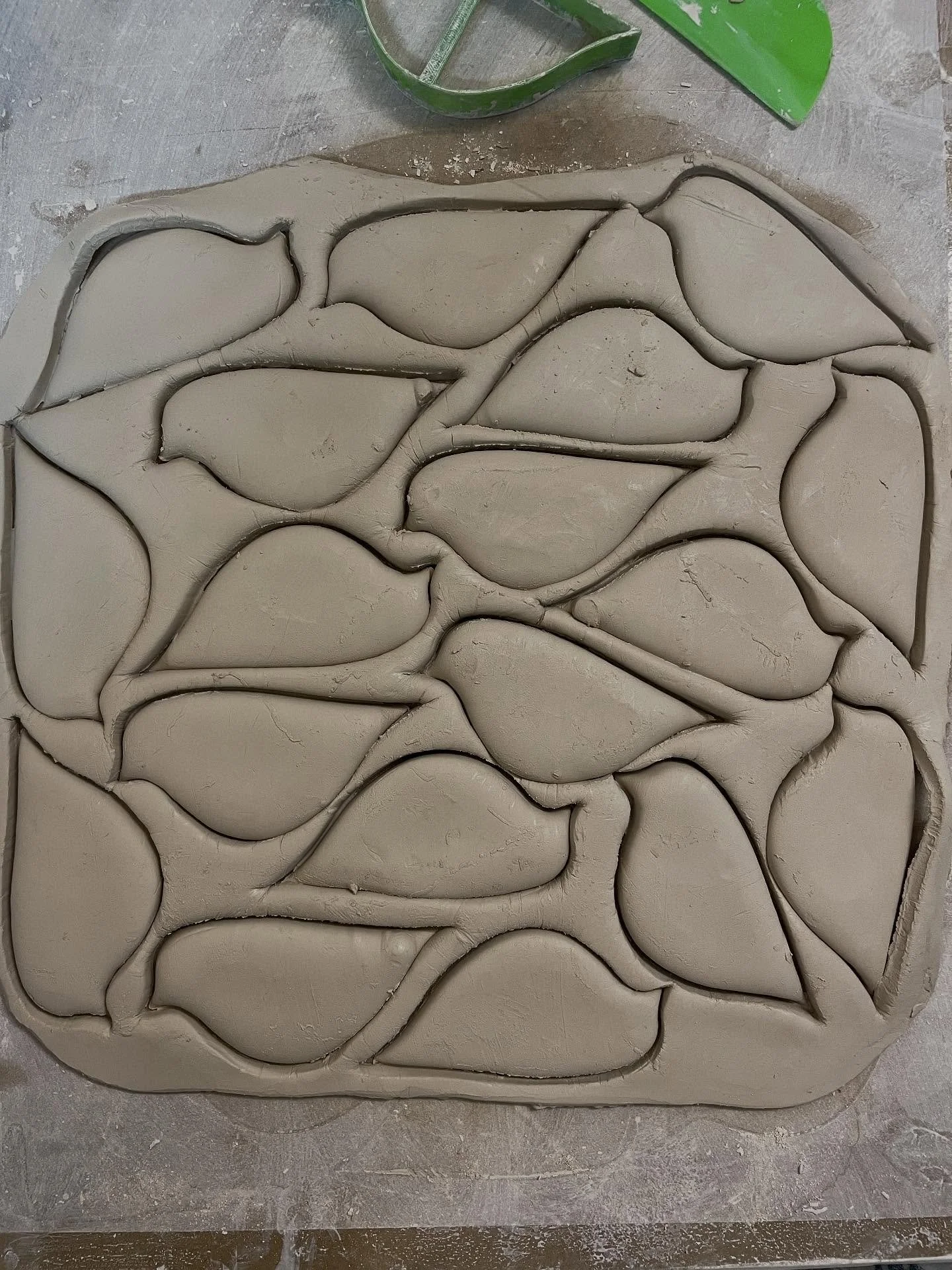 Birds, birds and more birds, it has become a tradition to make these every year and then spend time glazing them with my mum @sairfx. Not only is she brilliant at decorating but she is also happy to be paid in pottery xx

#christmasiscoming #christma