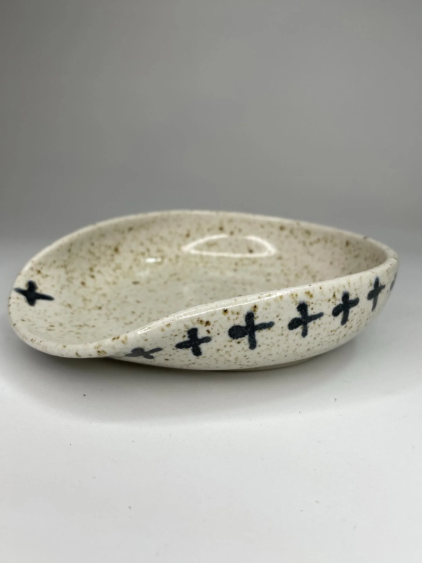 Spoon rests are restocked for the @trustmakersmarket on Sunday!