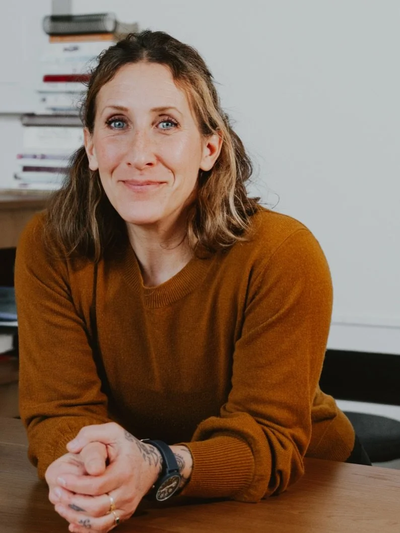 We are excited to have Juliet Loranger coming back to PPY to host A Kind + Keen Eye!

This workshop, designed for teachers of all experience levels and even seasoned practitioners, will focus on refining our gaze to observe our classes and practices 