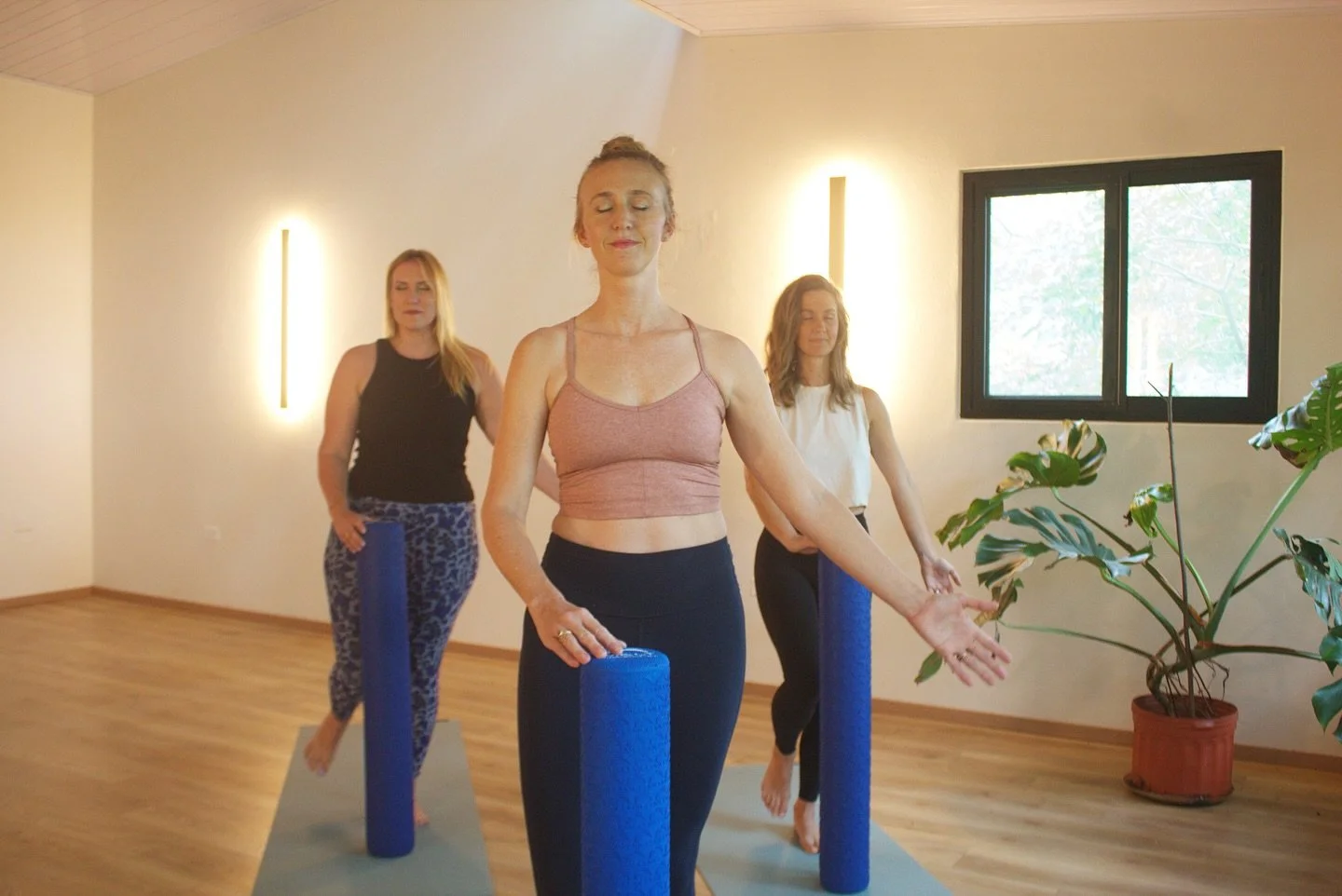 Smiling is the best strategy for balance, to &ldquo;be one with the wobble&rdquo; as I say in MELT Neurostrength class.

Are you being controlling with your balance?! 

Gripping your toes, tightening your jaw, and trying to stay completely still?

Le