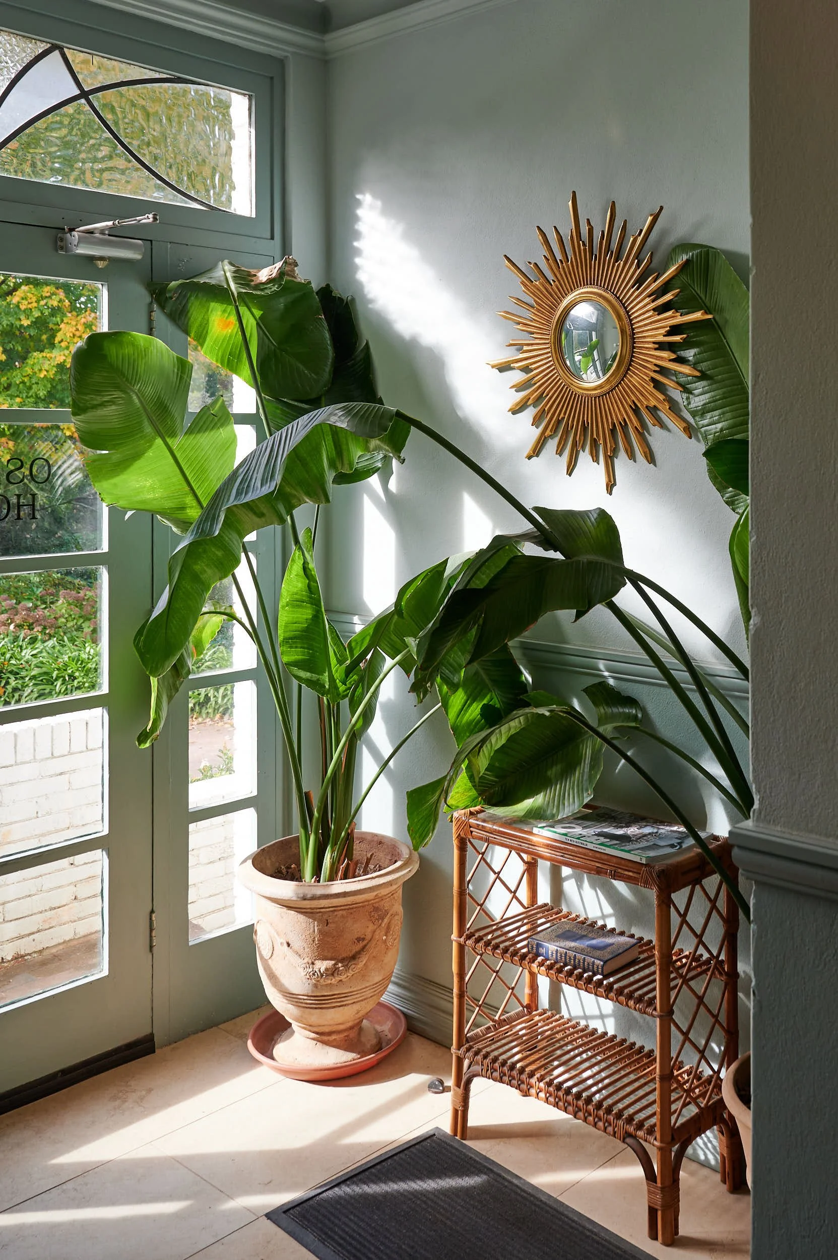 Beautiful hospitality photography: front entrance Osborn House hotel by Charlotte Orr, photographer based in Melbourne, Australia
