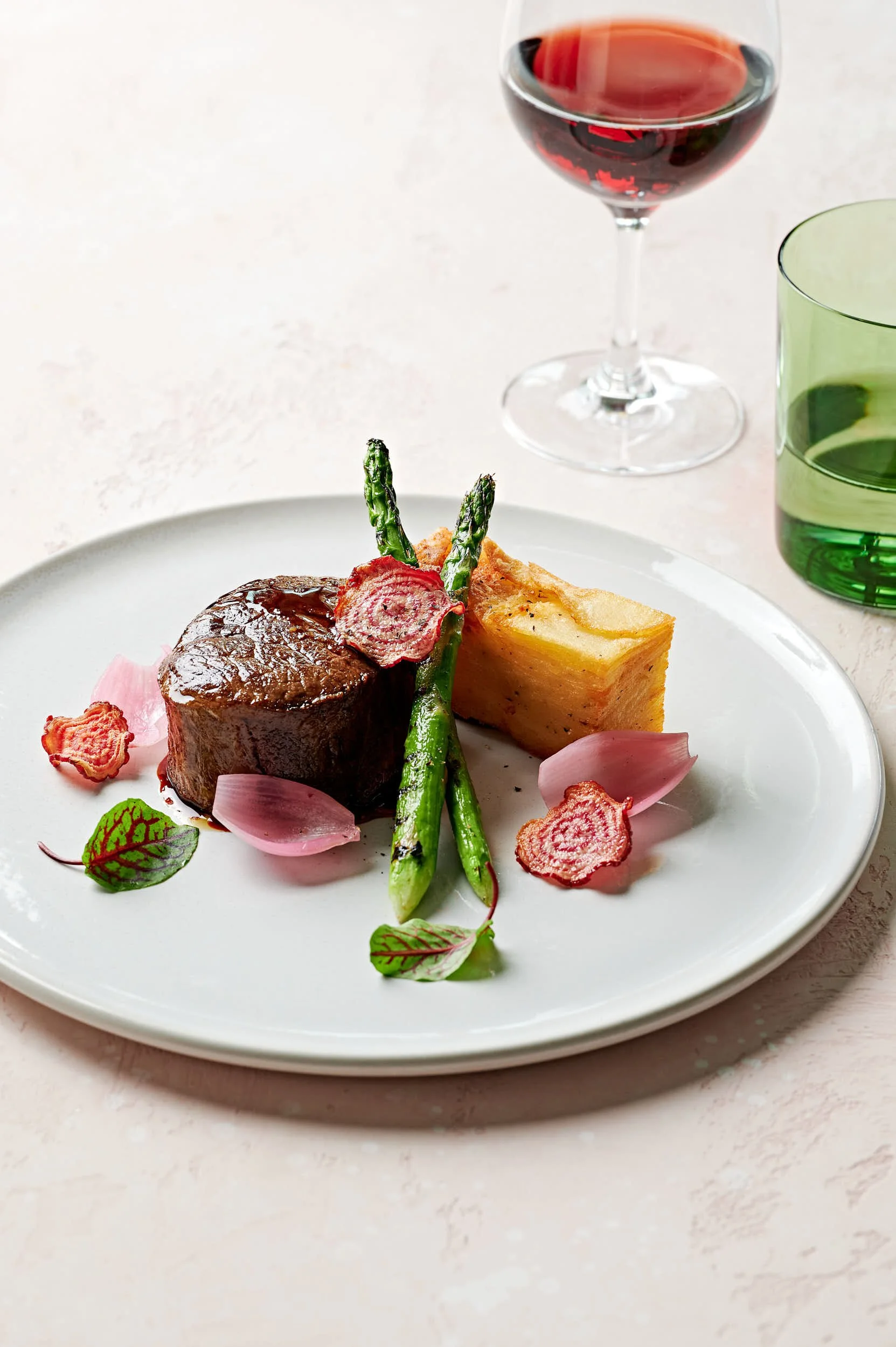 Beautiful food photography: appetising eye fillet steak with asparagus by Charlotte Orr, photographer based in Melbourne, Australia