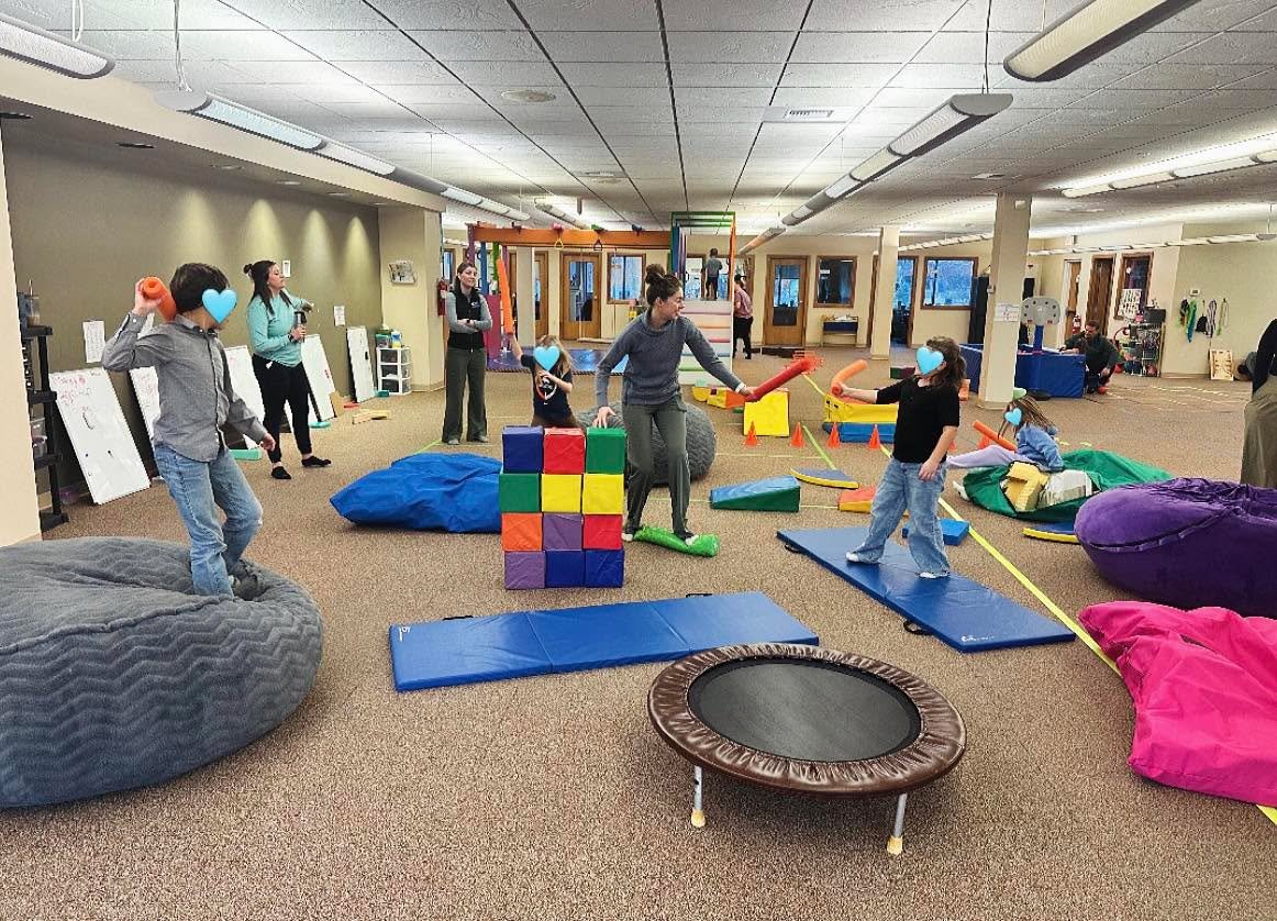 Ever had a mega-epic sword fight at 9:00am? We have!! 
&bull;
this activity addressed bilateral coordination, spatial awareness, executive functioning, social skills and so much more while our kiddos planned and participated in this fun task (complet