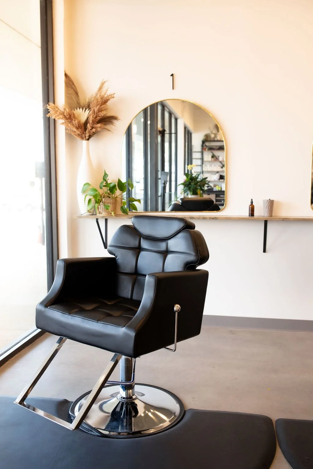 Salon Sophia
