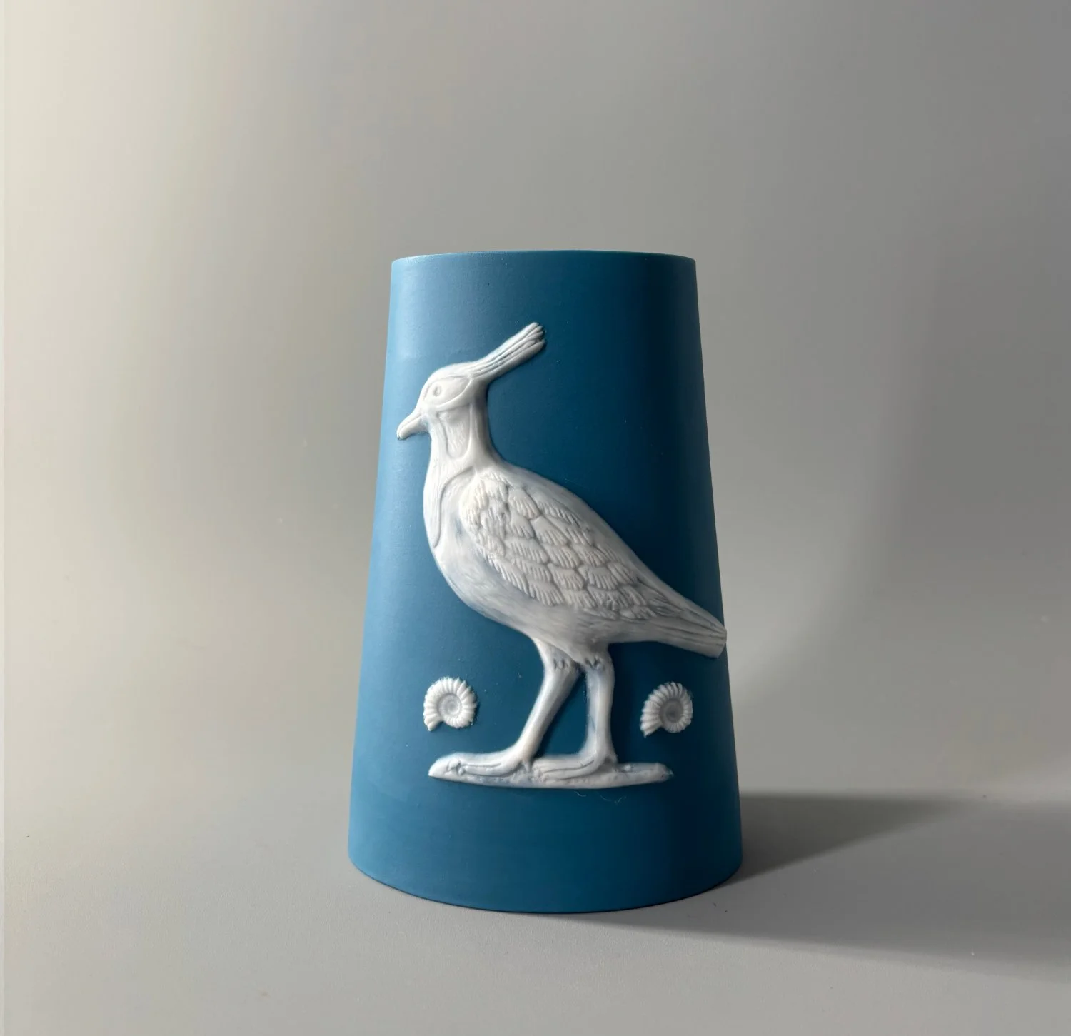 Lapwing Vase Mid Tall Mallard Blue.jpg