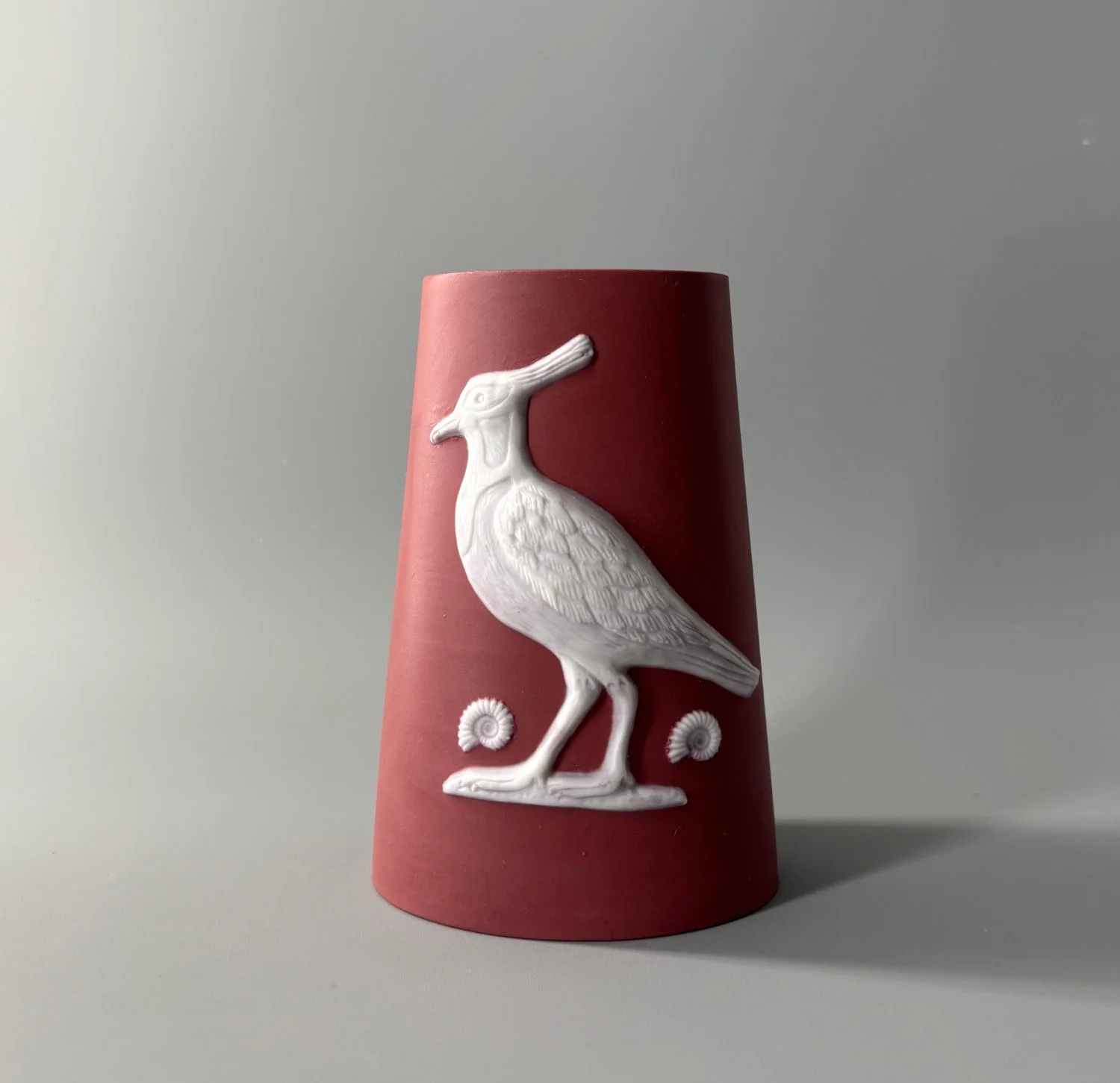 Lapwing Vase Mid Tall Mulberry.jpg