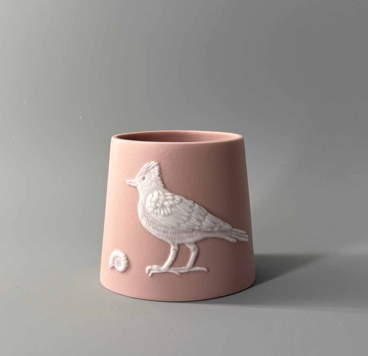 skylark_small_vase_pink_white.jpg