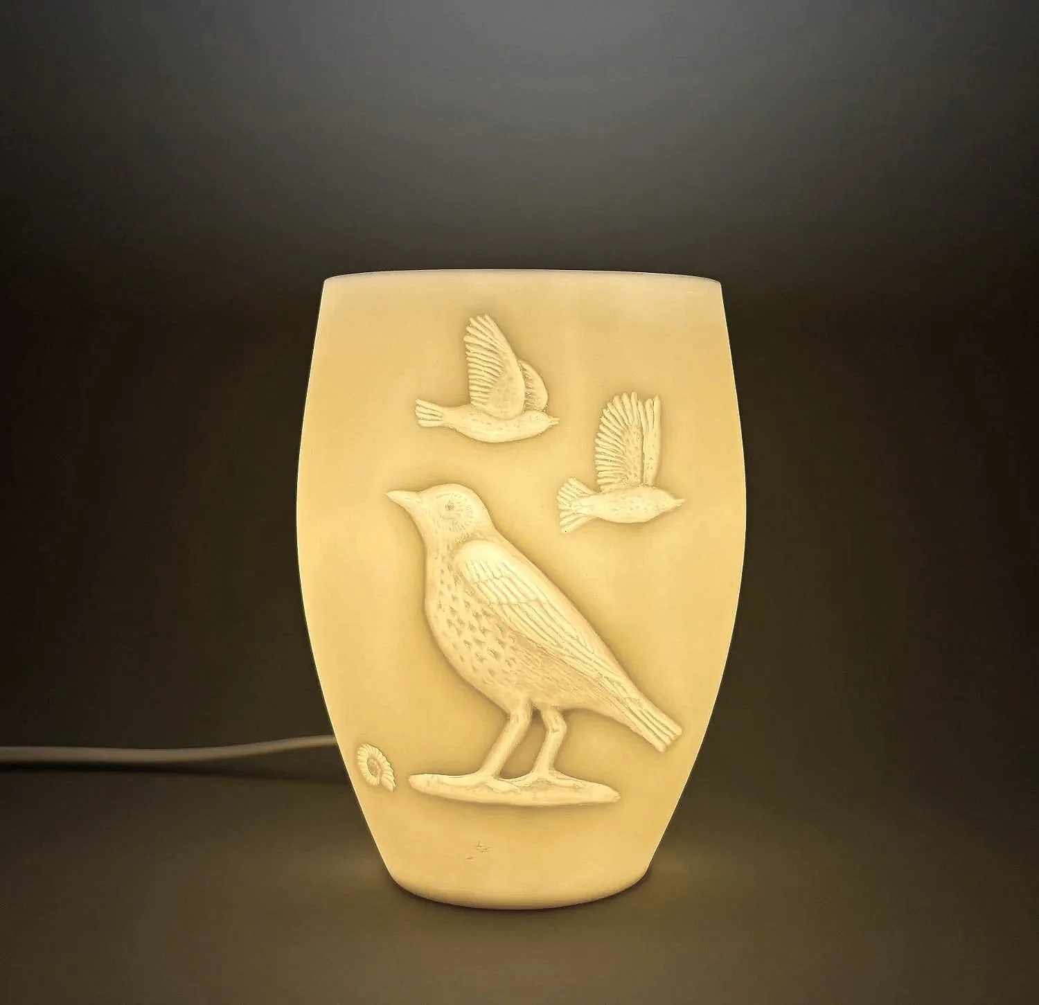 Song+Thrush+Medium+Lamp+Lit.jpg