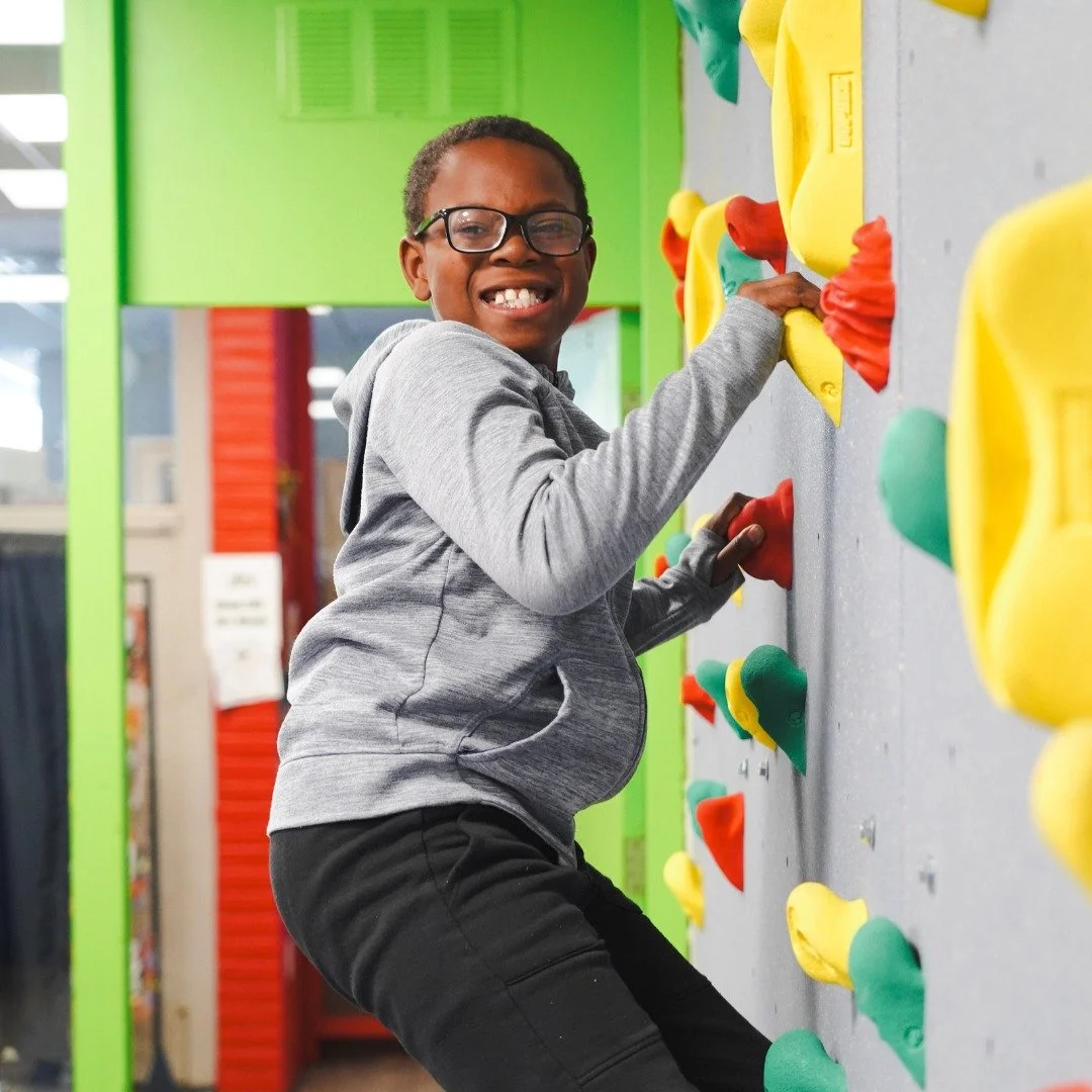 𝘞𝘩𝘢𝘵 𝘪𝘧 𝘮𝘺 𝘤𝘩𝘪𝘭𝘥 𝘤𝘰𝘶𝘭𝘥 𝘧𝘦𝘦𝘭 𝘶𝘯𝘥𝘦𝘳𝘴𝘵𝘰𝘰𝘥? 𝘚𝘶𝘱𝘱𝘰𝘳𝘵𝘦𝘥? 𝘛𝘳𝘶𝘭𝘺 𝘴𝘦𝘦𝘯?
At Journeys Lutheran School, we&rsquo;ve watched students who once felt overwhelmed begin to grow in confidence. We&rsquo;ve seen hesitan