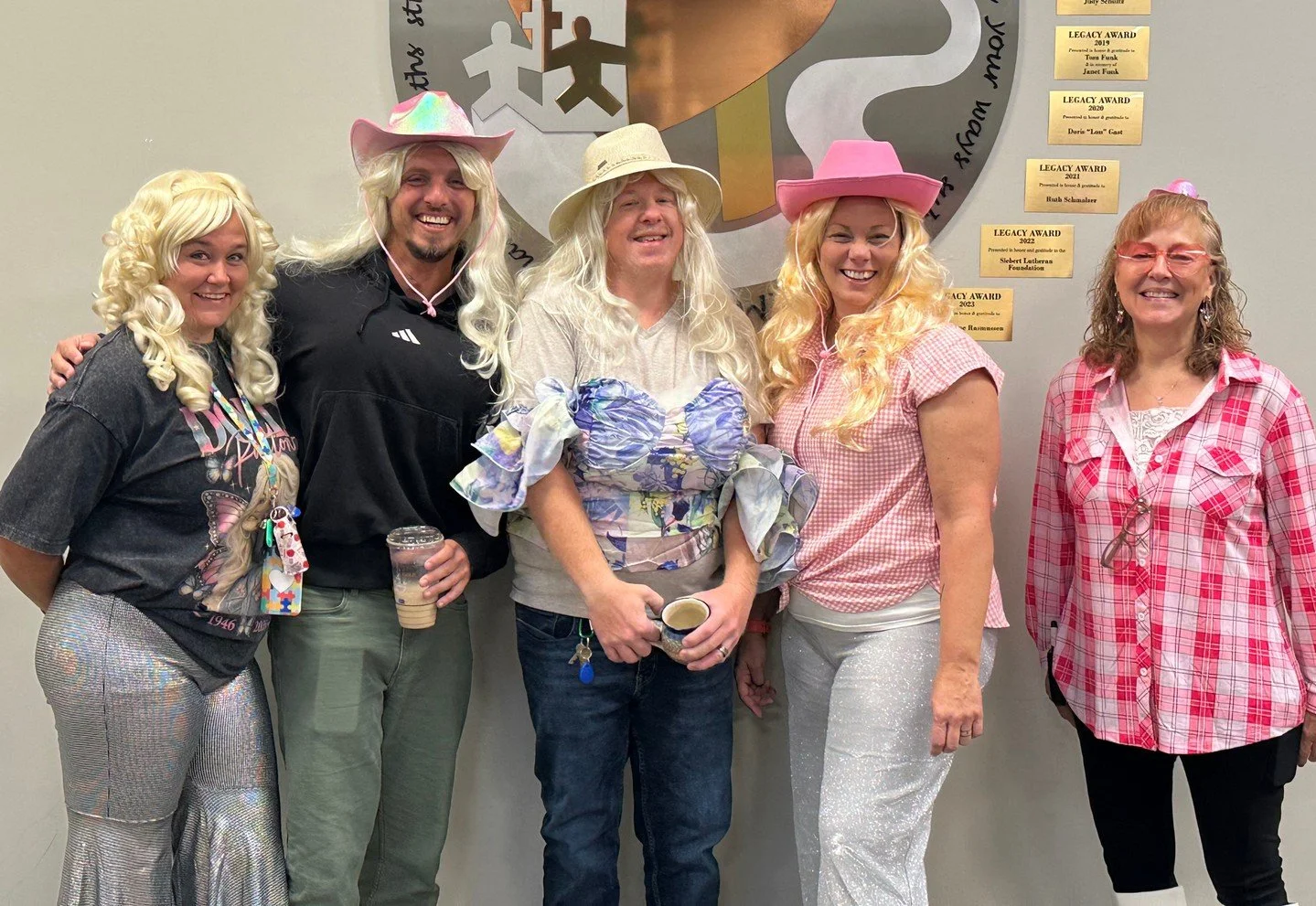 It was a self-proclaimed Dolly Day for our staff today! 💕🤠

We love doing things that give our students something to smile about and keep them on their toes. Sometimes that means going 9 to 5 dressed as Dolly. 😉
