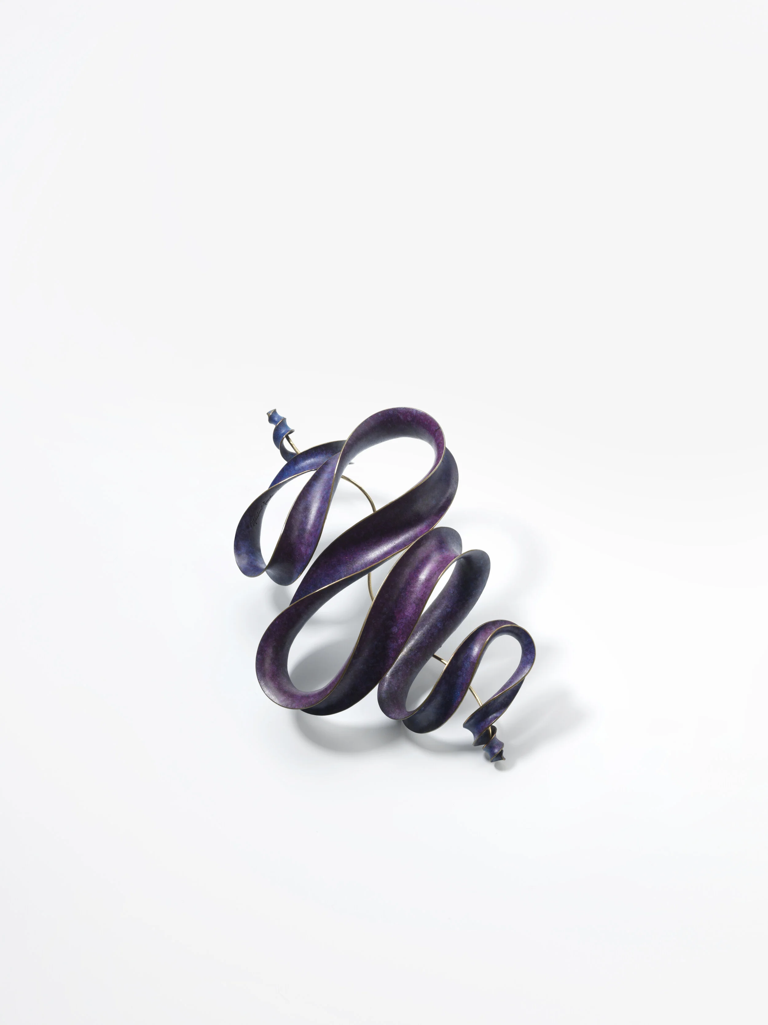 Bronze Ribbon Pin.jpg