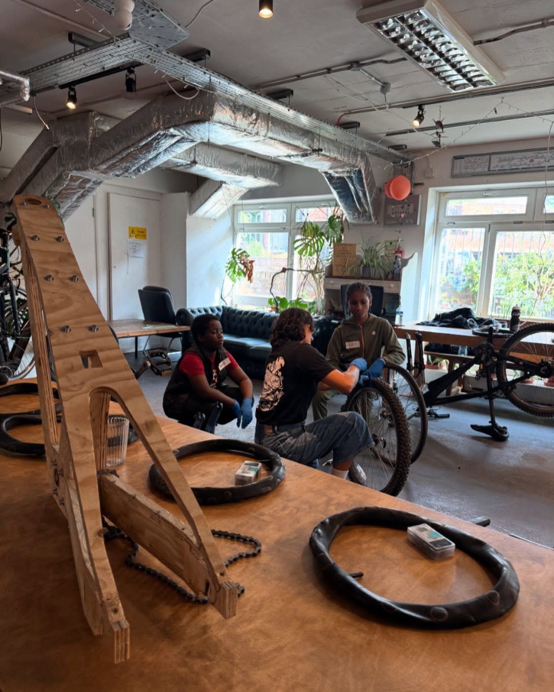 Week 1 of Ride &amp; Thrive is a wrap. We kicked off with a bike repair session led by @silvierit, setting the tone for the weeks ahead. 

Powered by: 

@ecosystemcoldharbour 
@ldn_sport 
@londonvru 

#Ride&amp;Thrive 
#cycling 
#lambeth