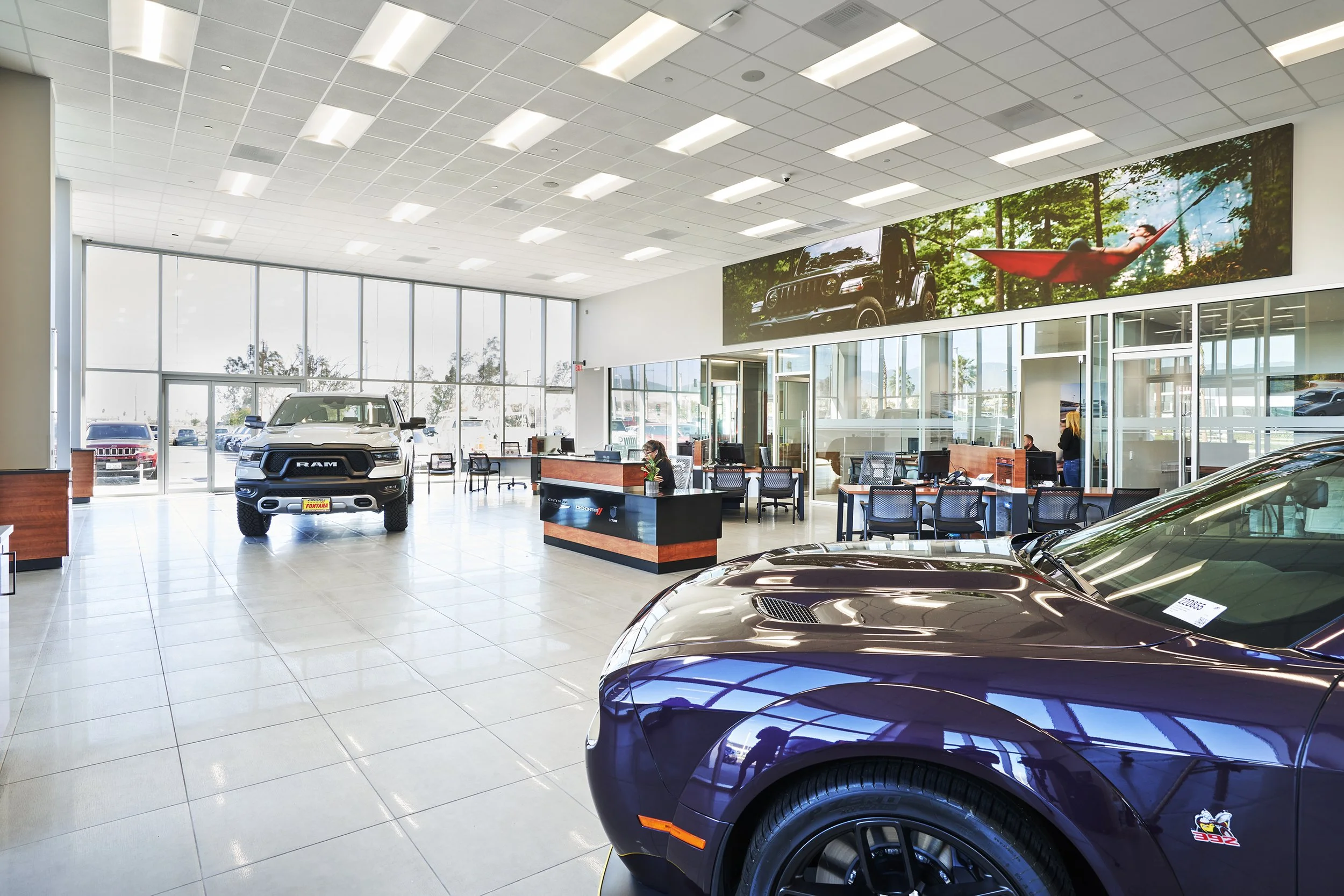 Fontana_Jeep_Dodge 134.jpg
