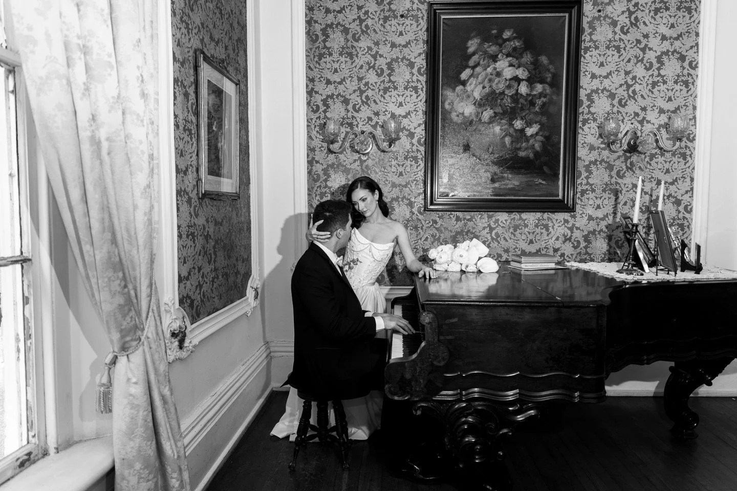 Stunning, that's it. That's the post.
 
 
 
#bryantstudio #weddingpiano #weddingvenuegoals #weddingvenueshopping #weddingblackandwhite #portraitphotos #weddingphotos #blackwomanphotographer #knoxvilletn