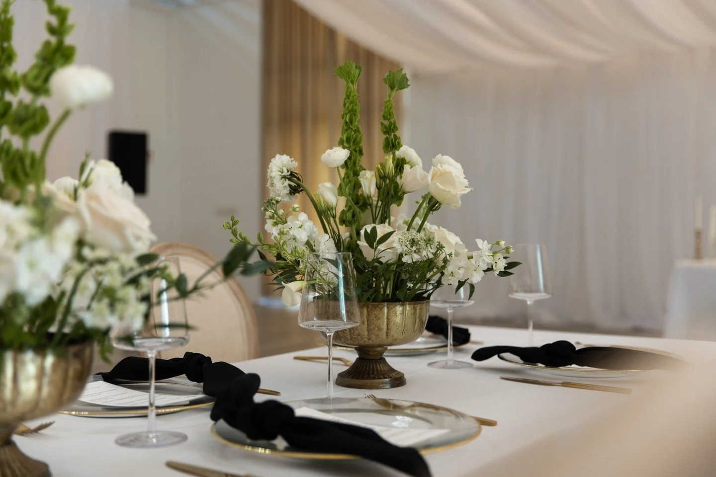 You think details don't matter until you're turning through your wedding album (or viewing your photos digitally) trying to remember the decorations you had on your wedding day. 
 
Wedding days can happen so fast that if we overlook the smallest deta