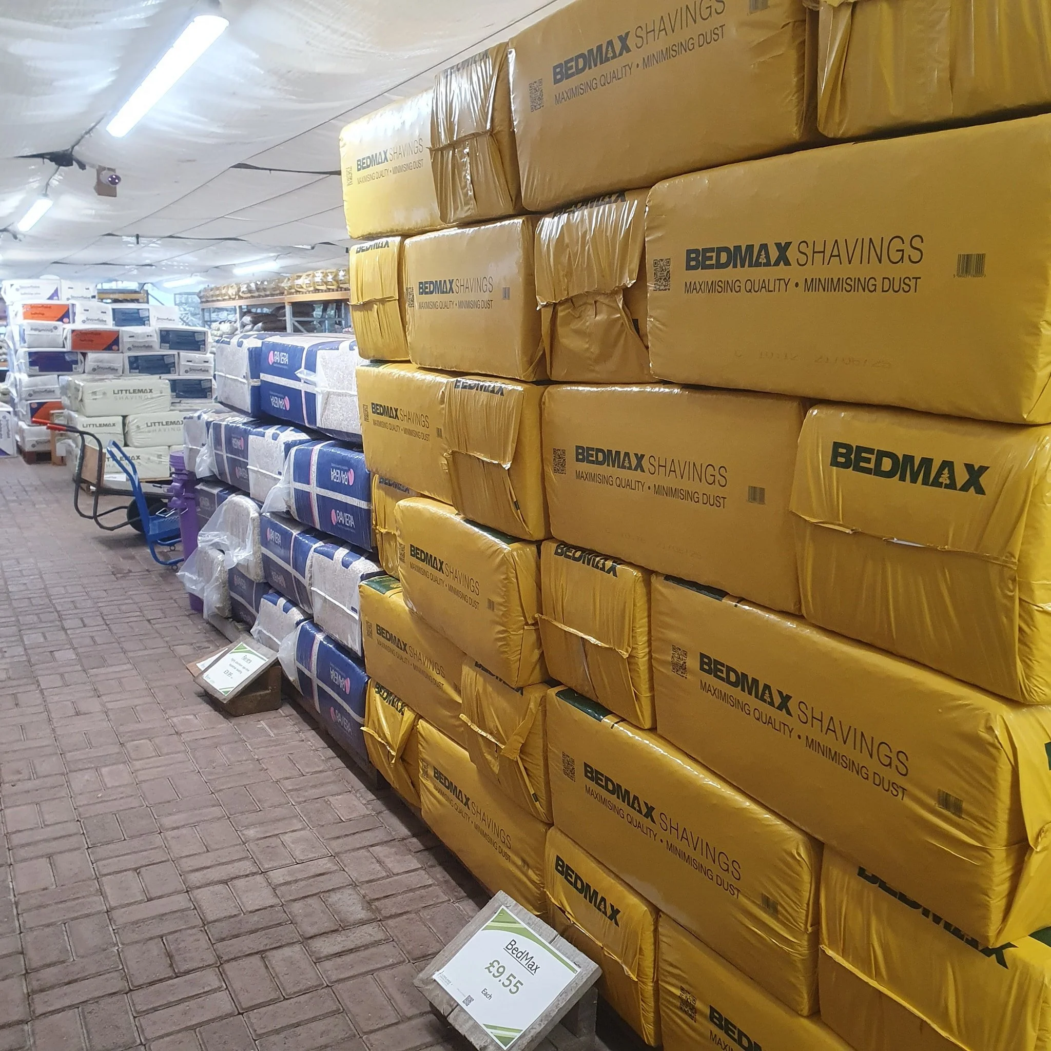 Cold weather is coming fast - Are your Stables Ready? 

Now's a great time to stock up on bedding and Haylage to keep your horses cozy, comfortable and well-fed all season long!

We have plenty of bedding, feed and supplement options in stock.

If th