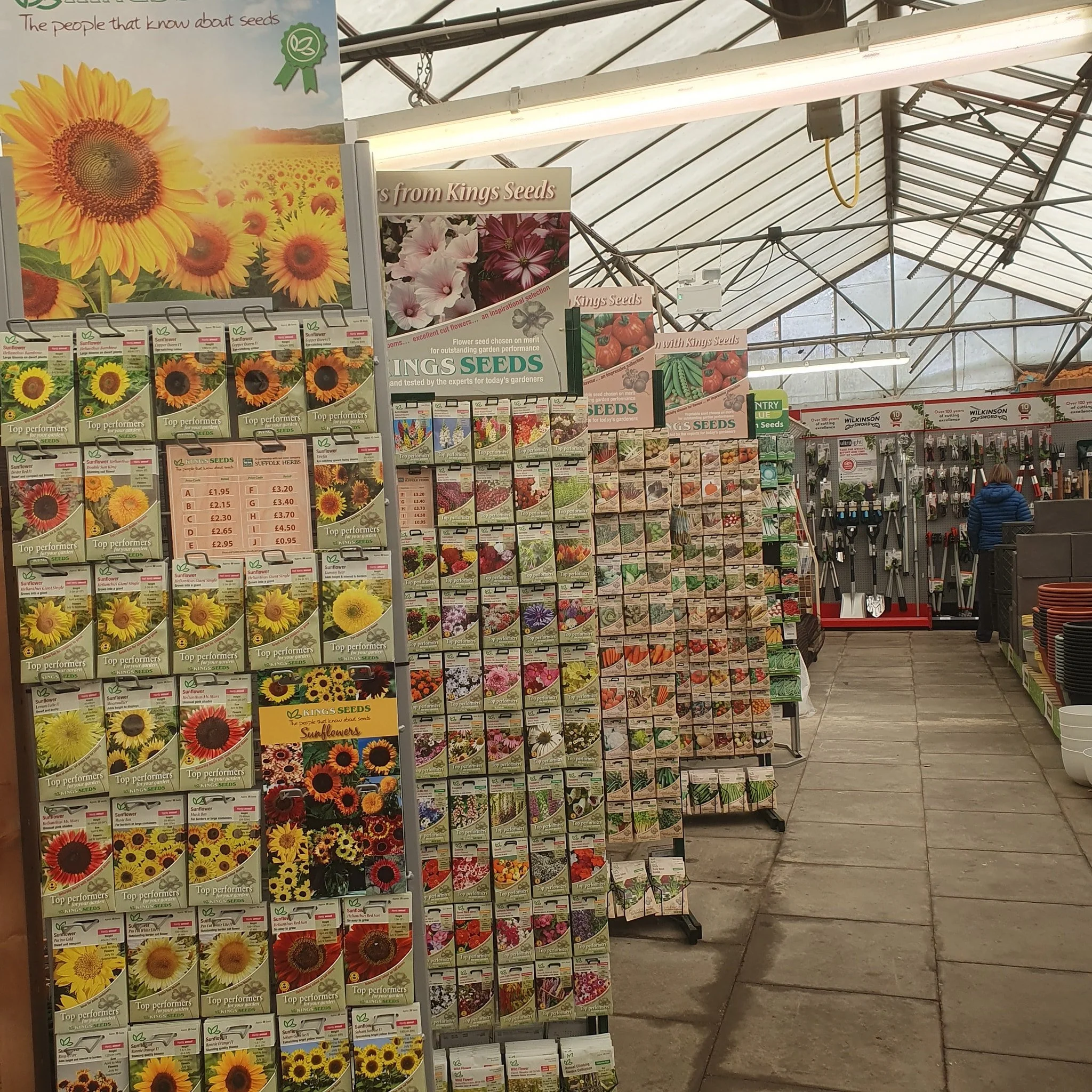 Give the gift of growing this Christmas! 🎄

With an extensive range of tools, seeds gloves and more. We have a great selection to make the gardener in your life a truly wonderful gift this Christmas 🎁