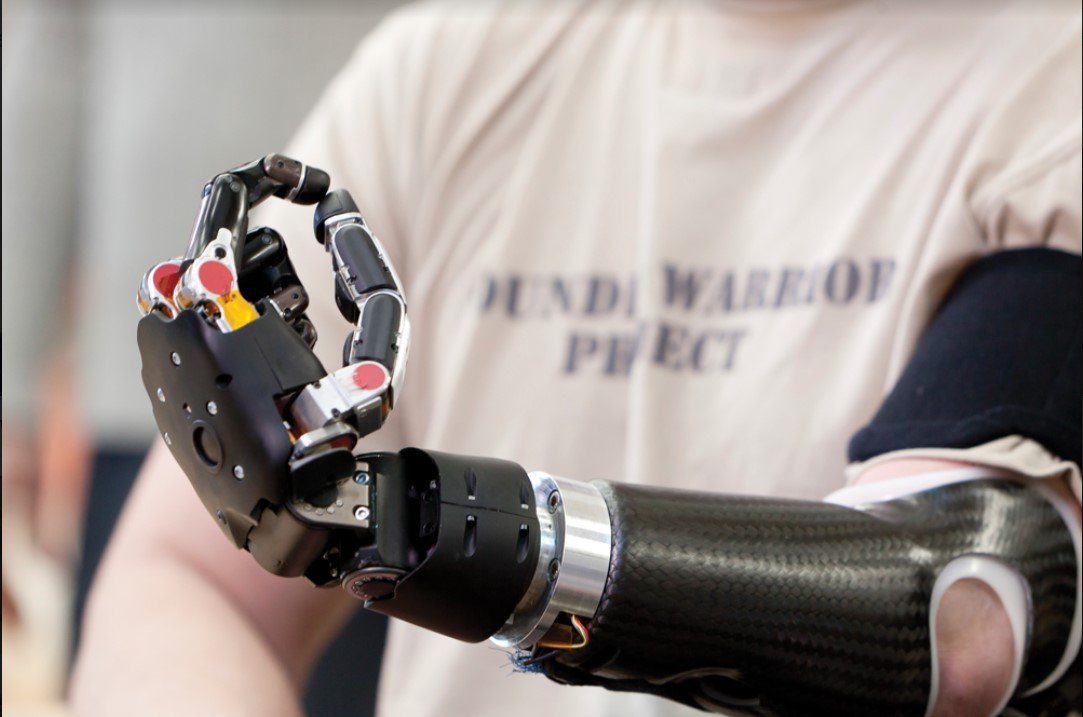 20.CRSR Website - Robotic Arm (1).jpg