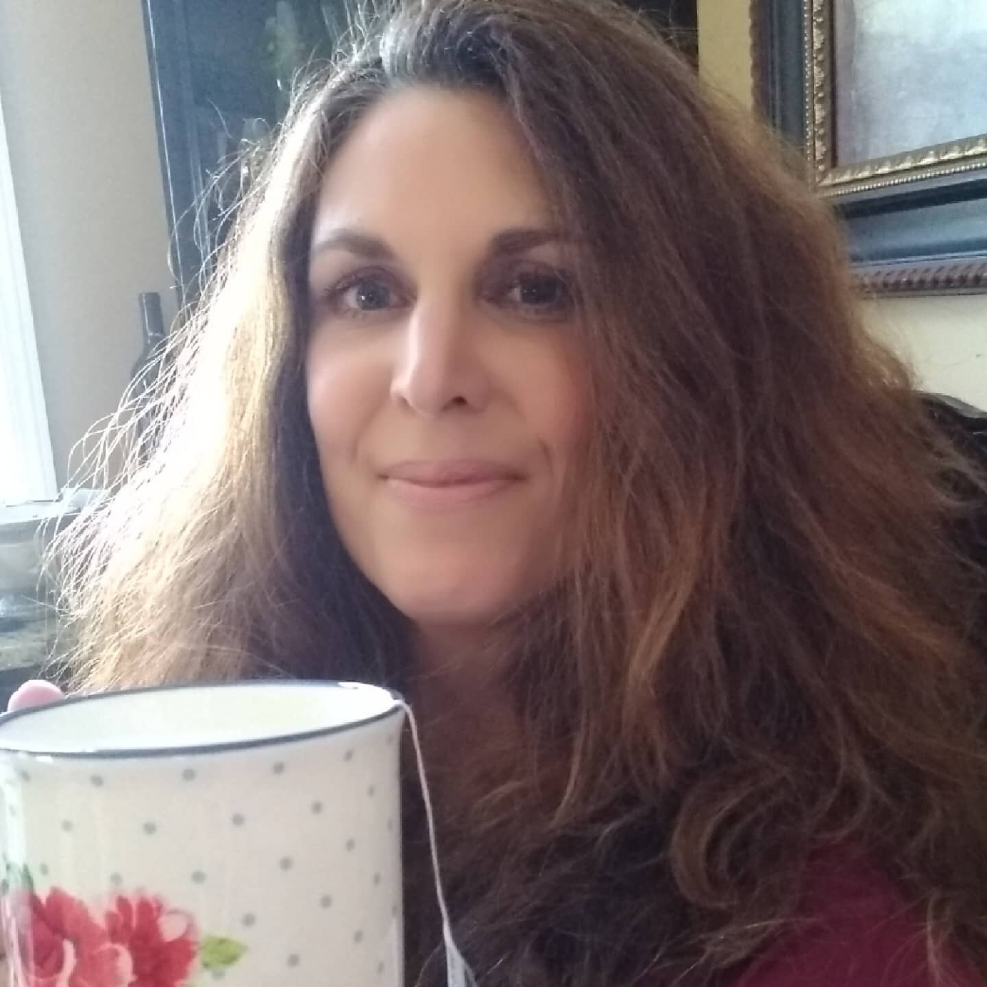 Ginger Green Tea for an afternoon pick me up. Sometimes a girl just needs to chill. 

#healthylifestyle #selfcare #virtualfitness #virtualpersonaltrainer #tea