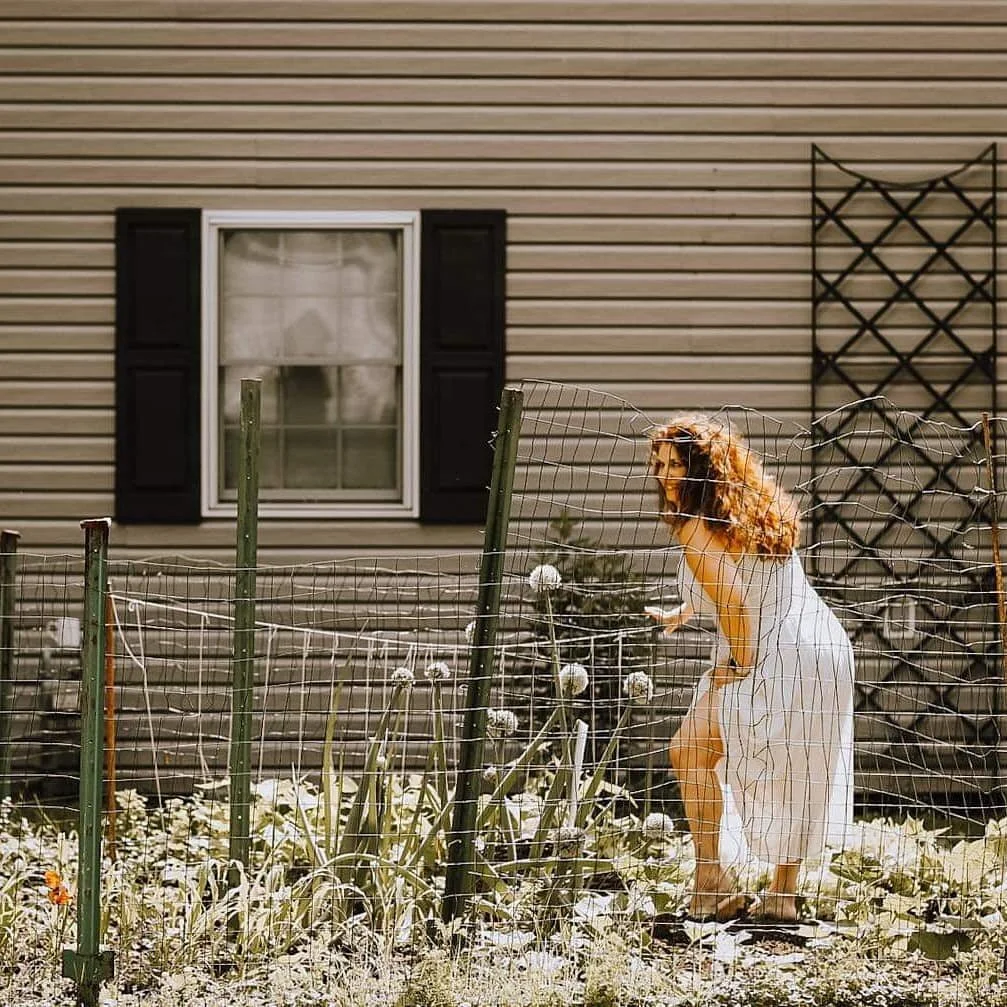 Look for ways to bring balance into your health.  A small garden provides healthy nutrition and the joy of creating something beautiful. 

#healthylifestyle #nutritiontips #garden #vegetablegarden #healthybodies #health #virtualfitness #virtualperson