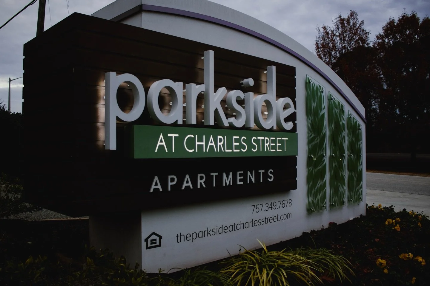 Parkside
This challenge reminded me a lot of shooting film because you honestly have no idea what you&rsquo;ll get. So many of my shots were out of focus, crooked, and of particularly poor quality. What I learned from this challenge is that I can not