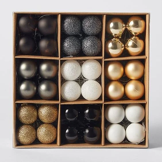 How to Decorate a Christmas Tree: The Definitive 8 Step Guide