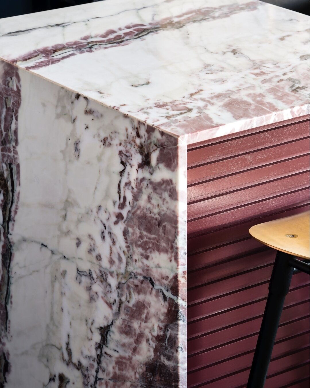 DARLINGHURST APARTMENT - Benchtop details of the incredible Brecia Capria marble.