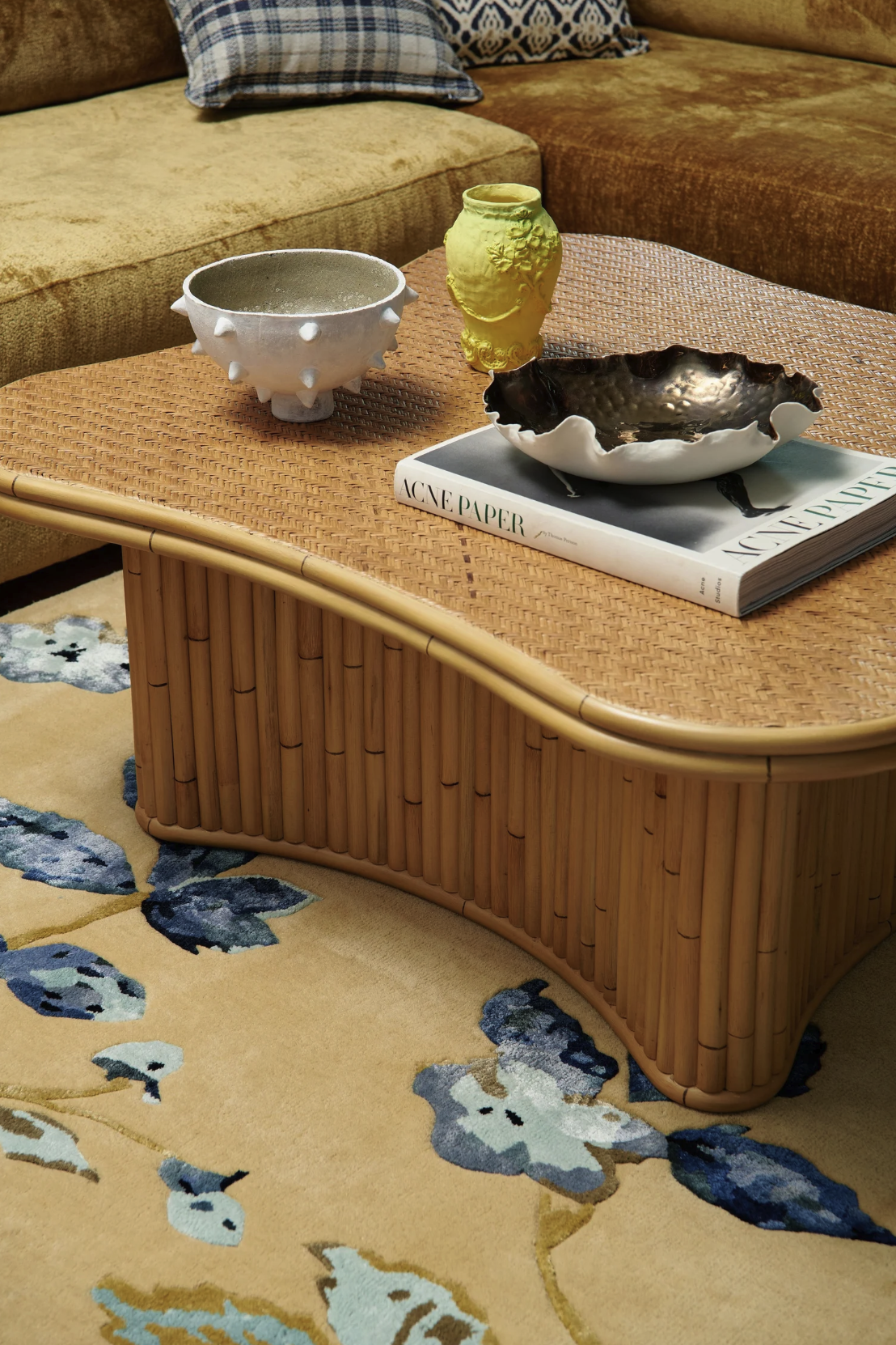 How Designers Use Colour to Create Drama Without Overdoing It