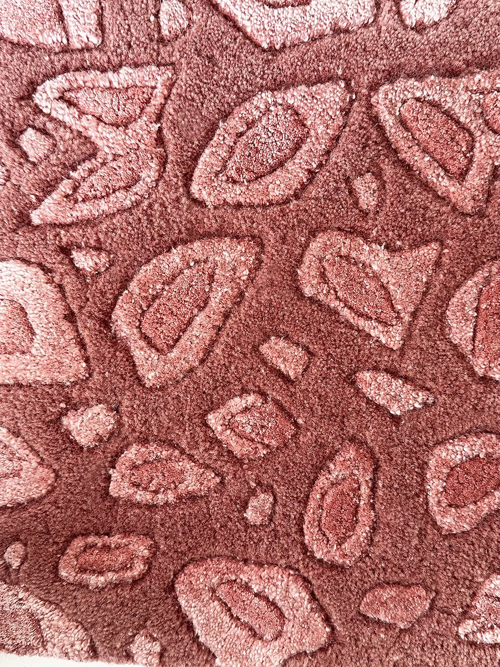 Leo-Pard Rug sample 1.jpg