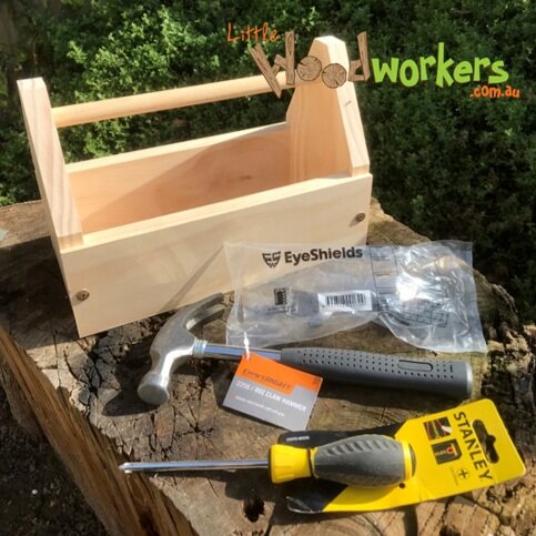 littlewoodworkers_toolbox_with_logo_005.jpg