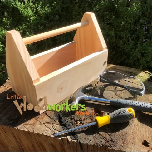 littlewoodworkers_toolbox_with_logo_020.jpg