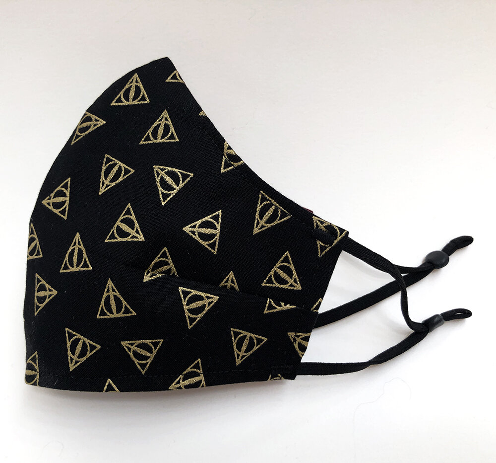 LPSM0415_Harry_Potter_Deathly_Hallows_B_sml.jpg