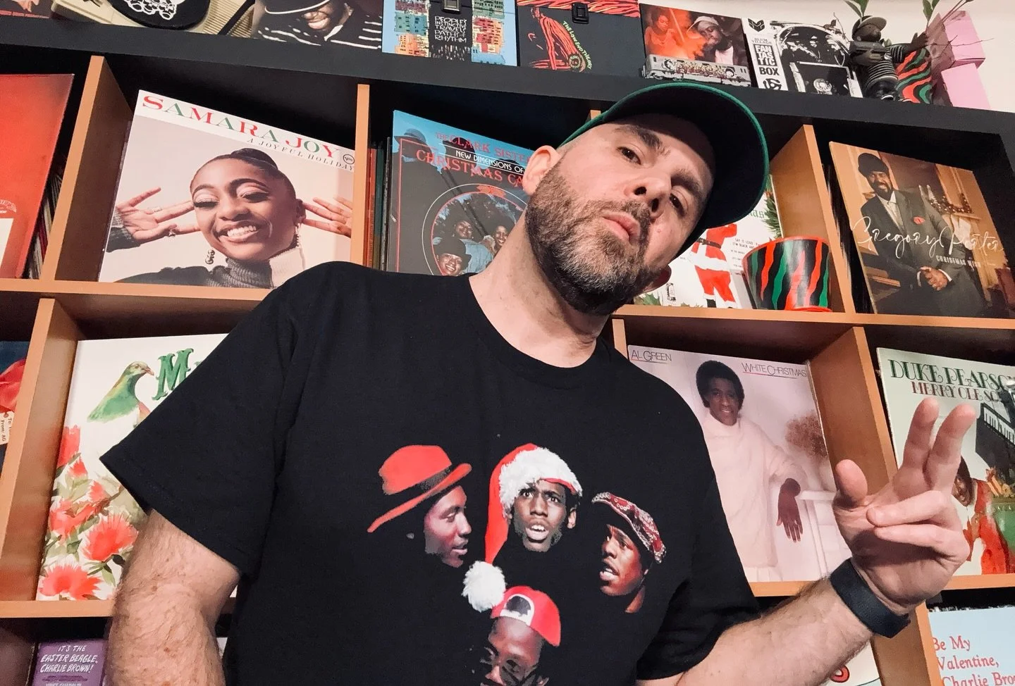 Apropos t-shirt selection for the day, wouldn&rsquo;t you say? Jingle&hellip;.Jangle! Thank you to all that rocked w/ me today on X-mas Jammie. 5+hours of holiday selecta that I&rsquo;m going to throw up on the cloud later. So grateful to have such a