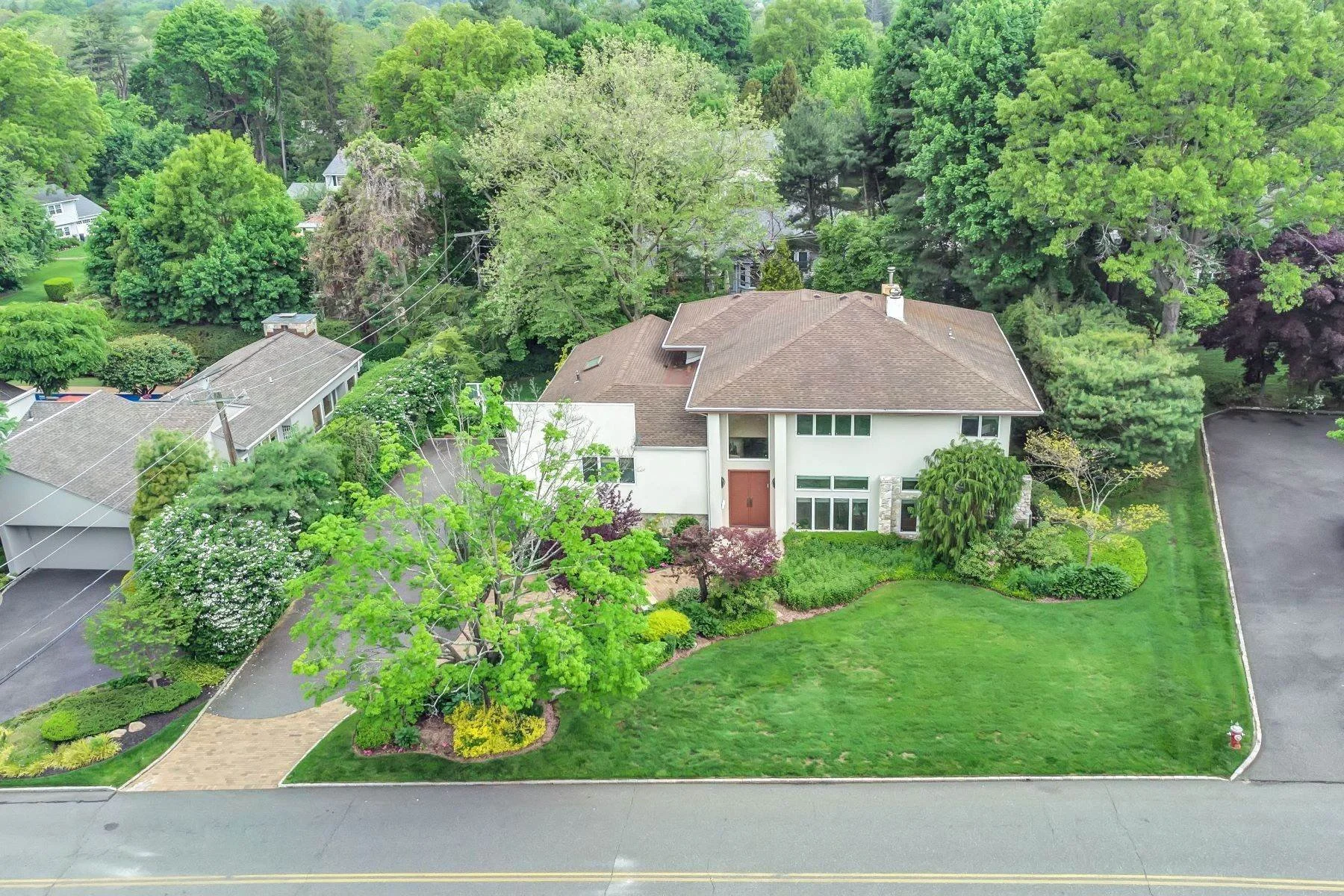 Aerial Photography Services in East Hills New York by iSky Films