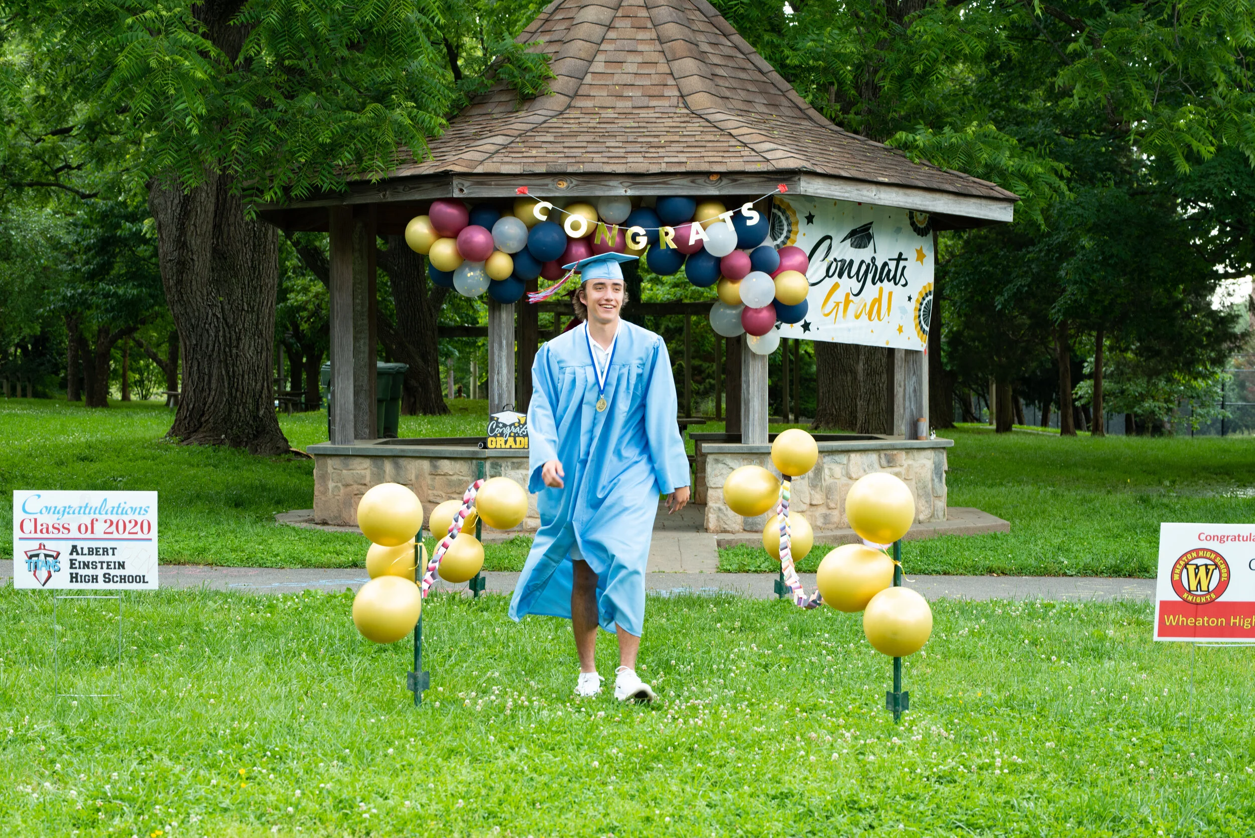Getty Park_covid HS grads (73 of 167).jpg