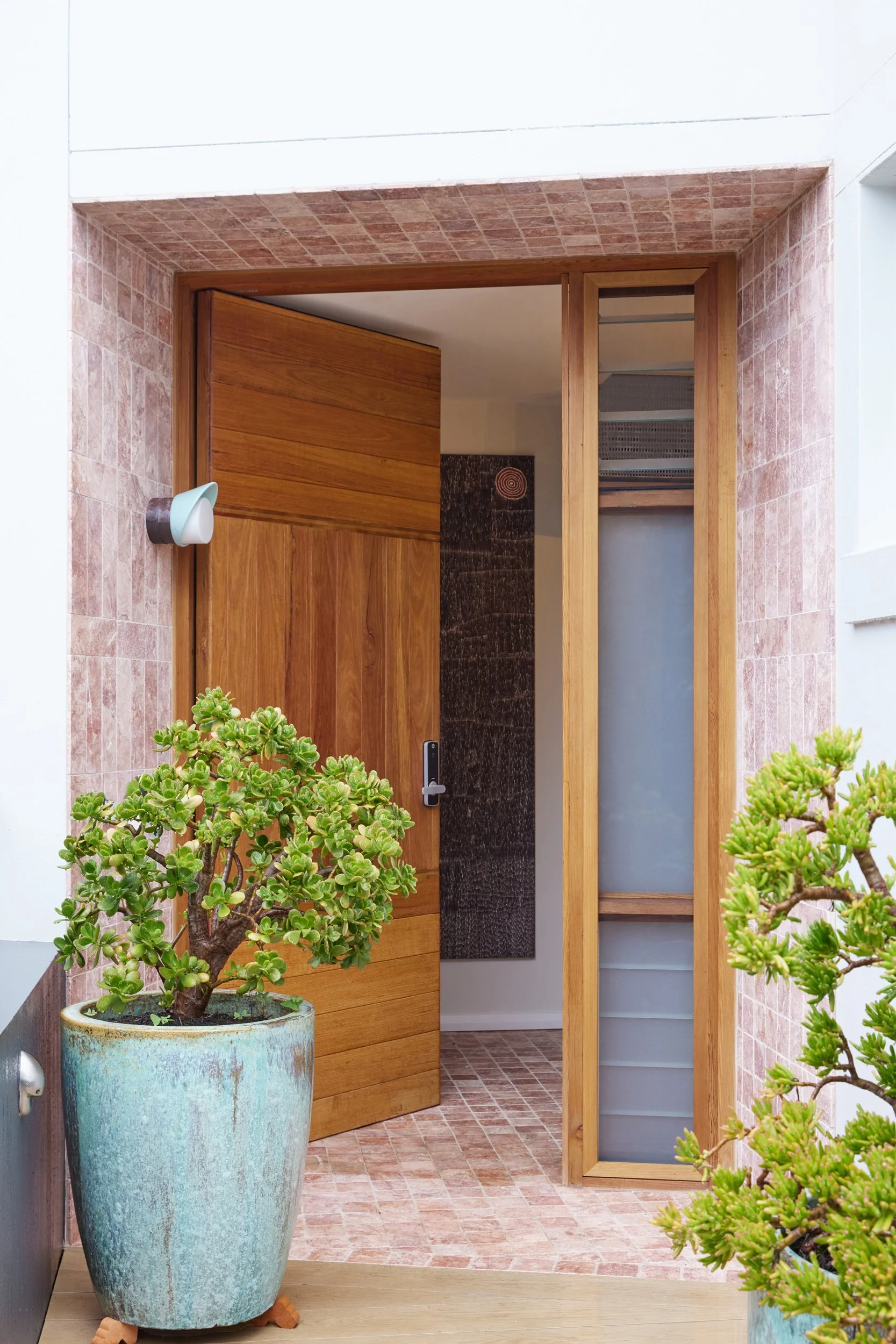 Before You Sign: Six Things Every Homeowner Should Understand About Their Builder's Contract