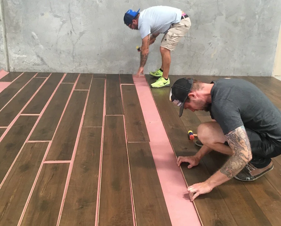 installing vinyl flooring