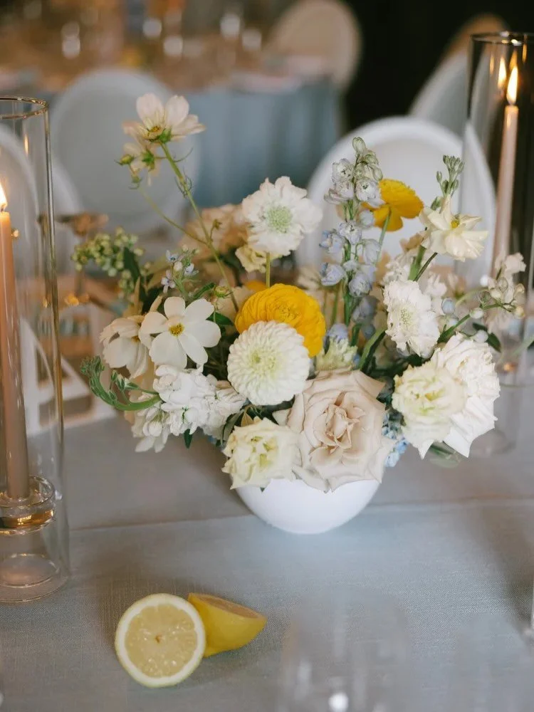 The first leg of our wedding season is officially in full swing and we have lots of early summer weddings we can&rsquo;t wait to share with you ☀️🌸💍

We are super excited to be flowering at some of our favourite Ontario wedding venues over the comi
