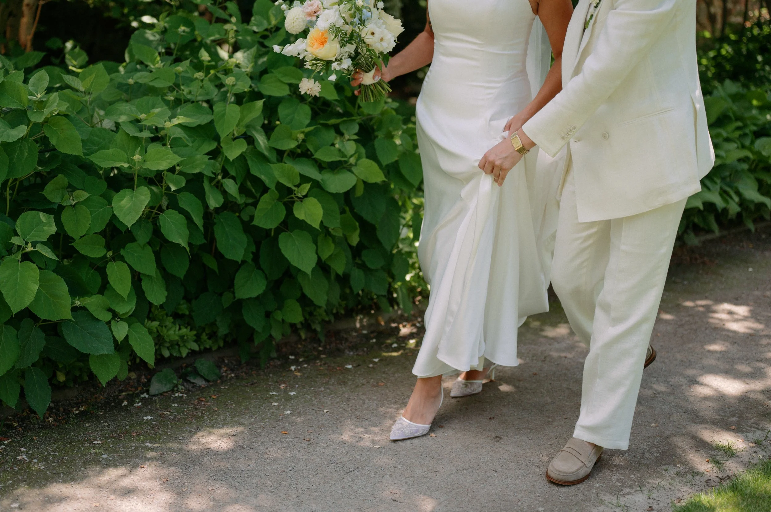 Erin&GabbyWedding-14.jpg