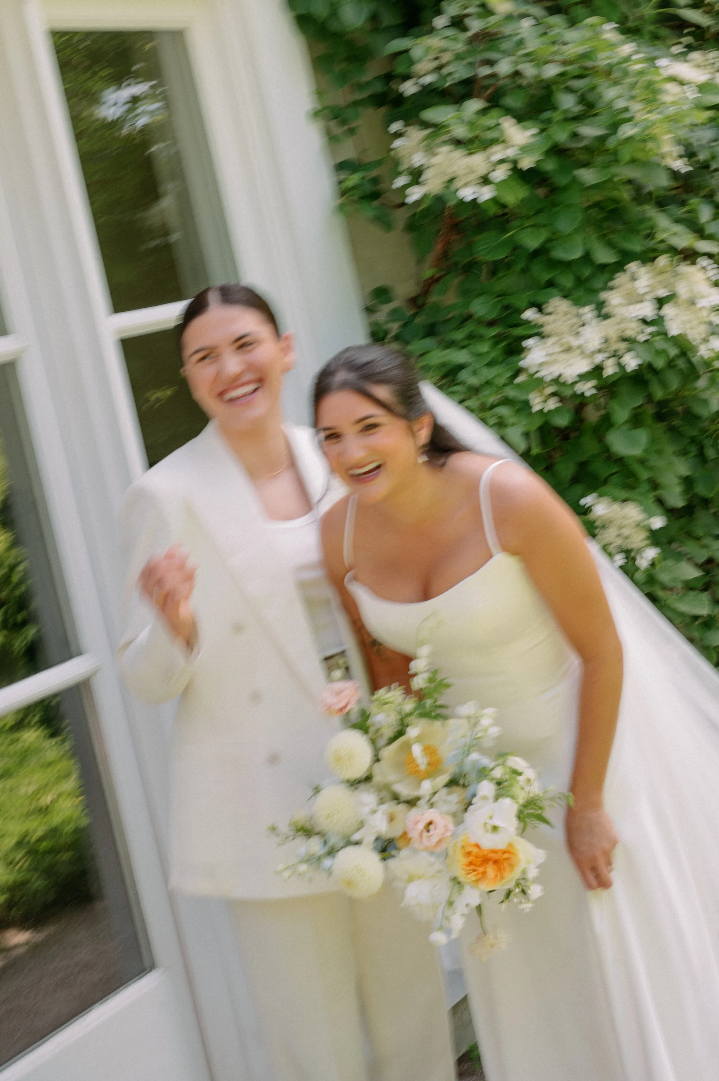 Erin&GabbyWedding-19.jpg