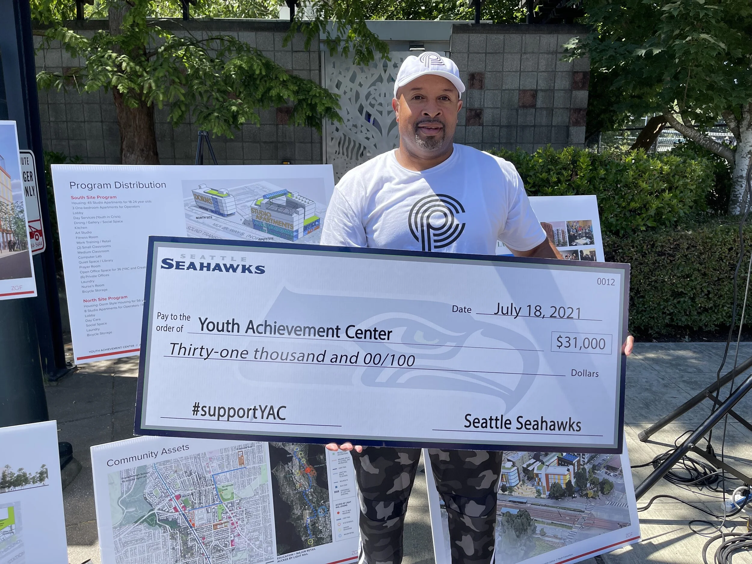 Seahawks score big for community with donation to Youth Achievement Center
