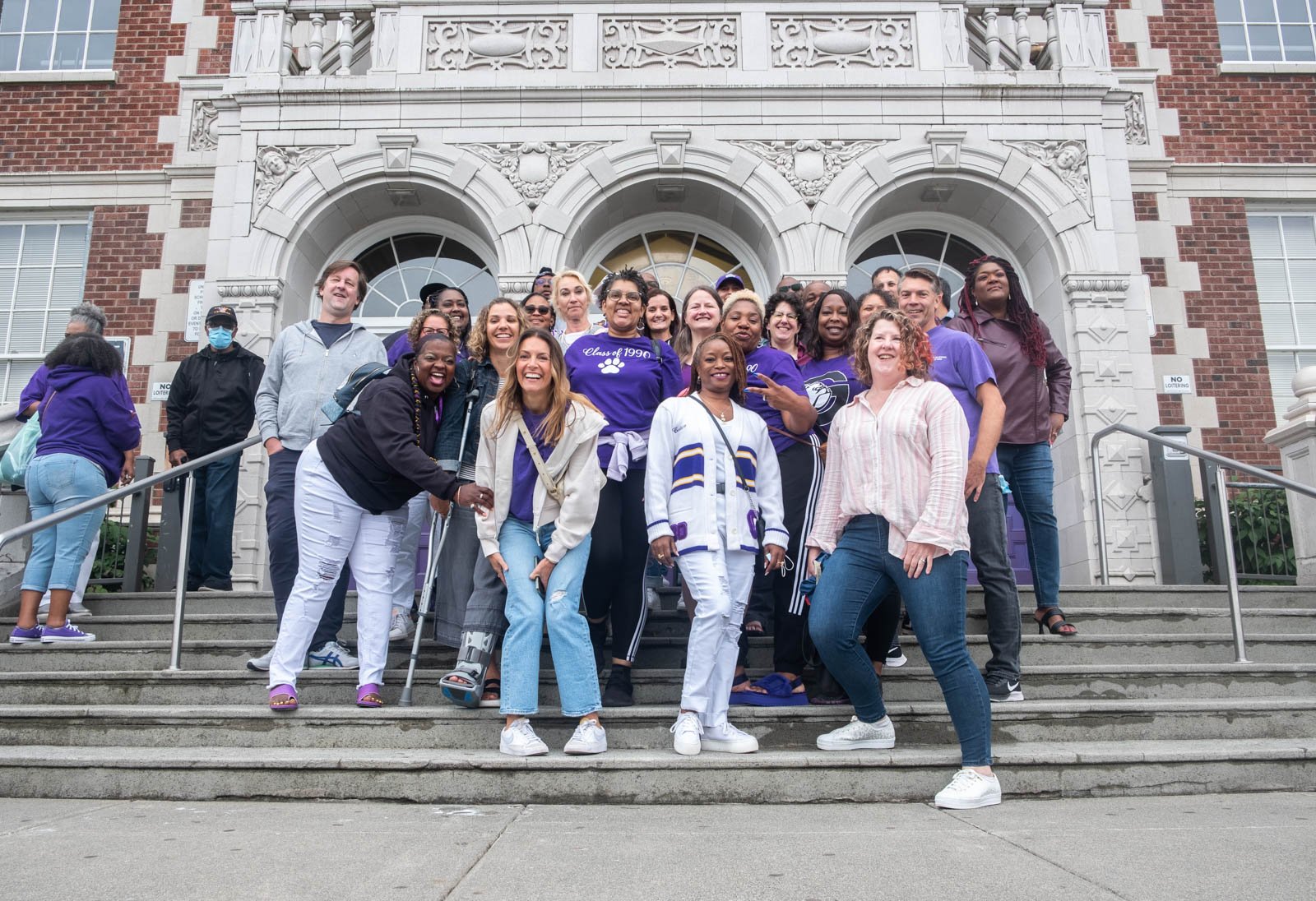 Any Dogs in the house? True dogs?