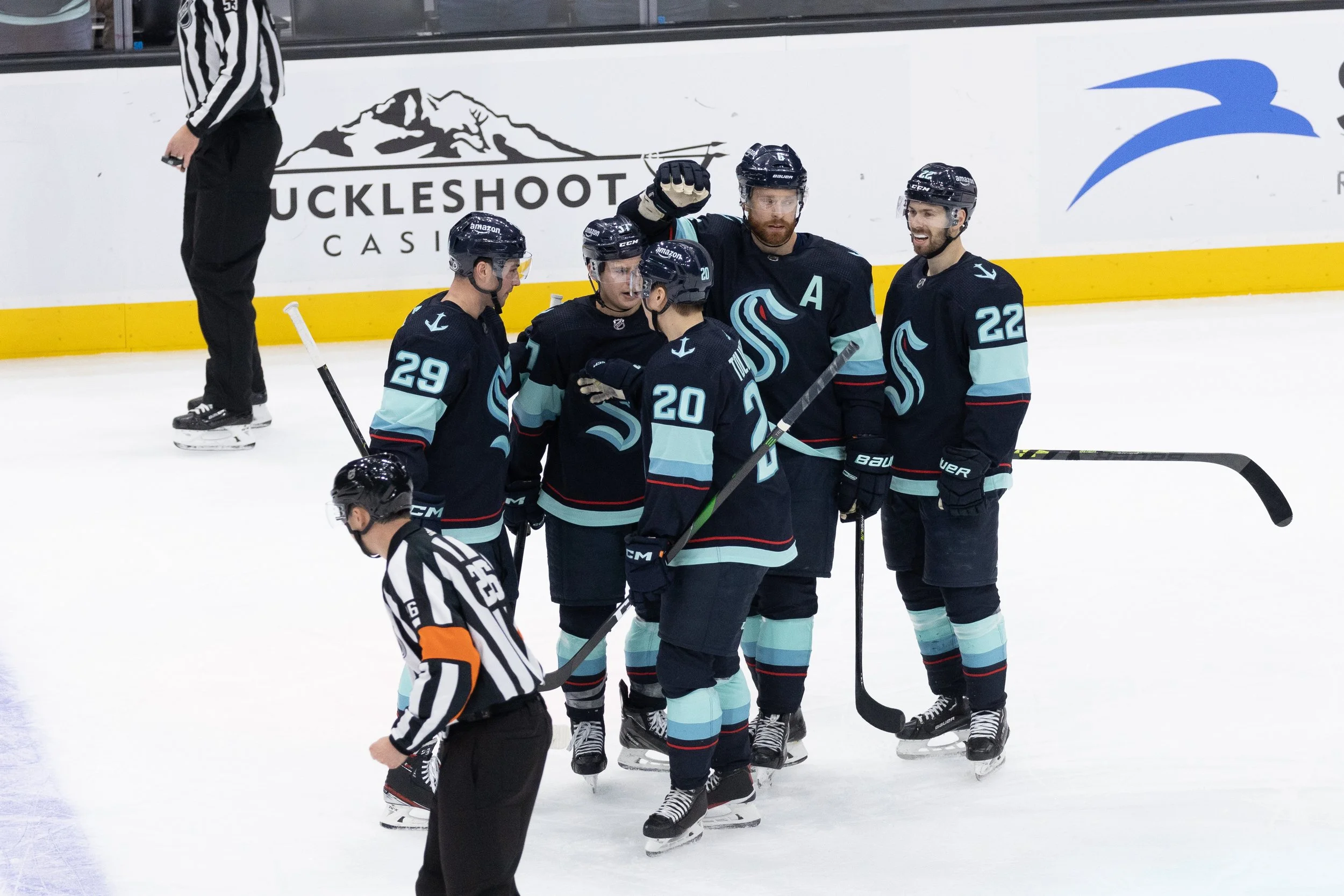Kraken catch their “white whale,” obliterating Canucks 6-1&nbsp;
