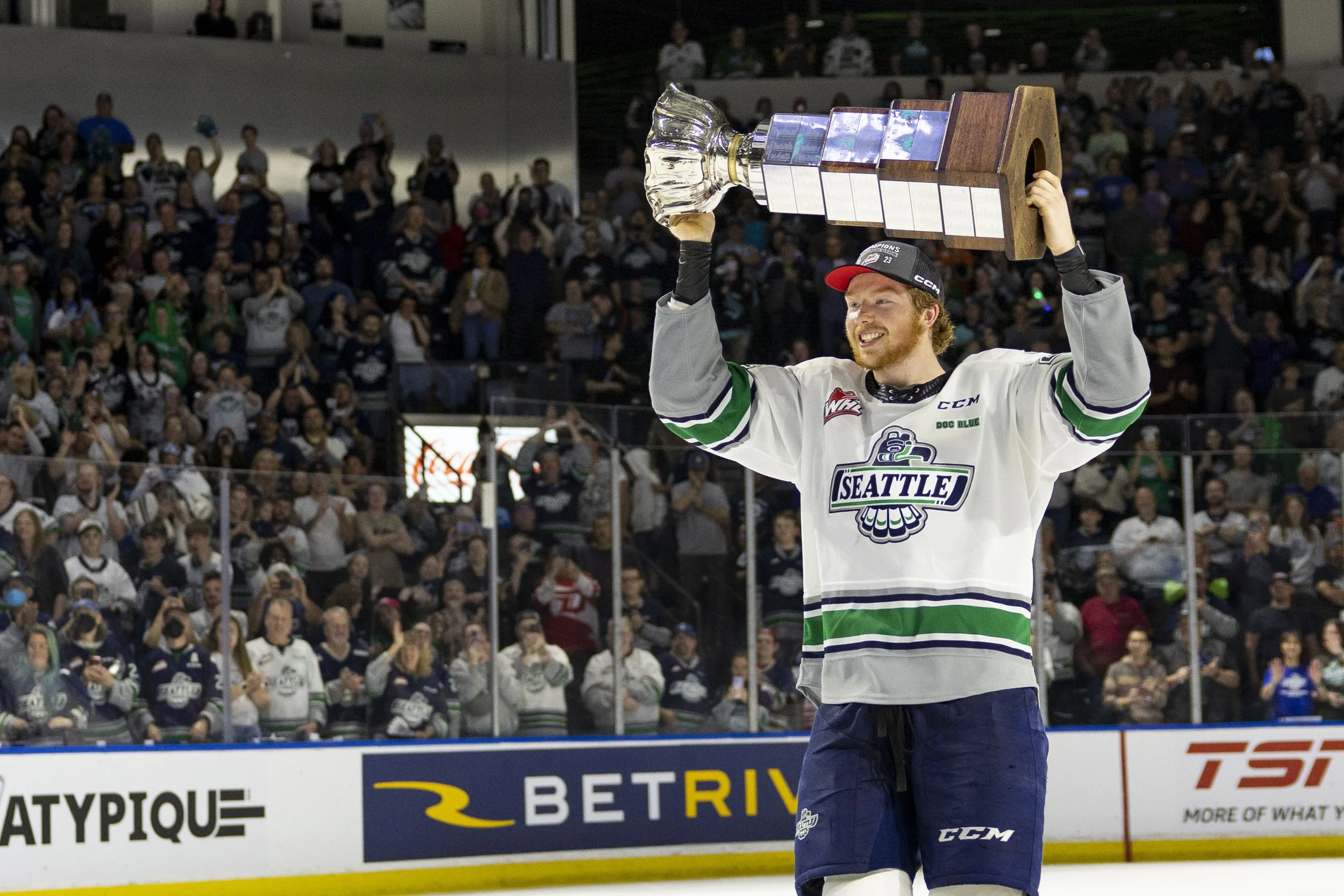 230519_TBirdsVSICE_Game5_LizWolter_163.JPG