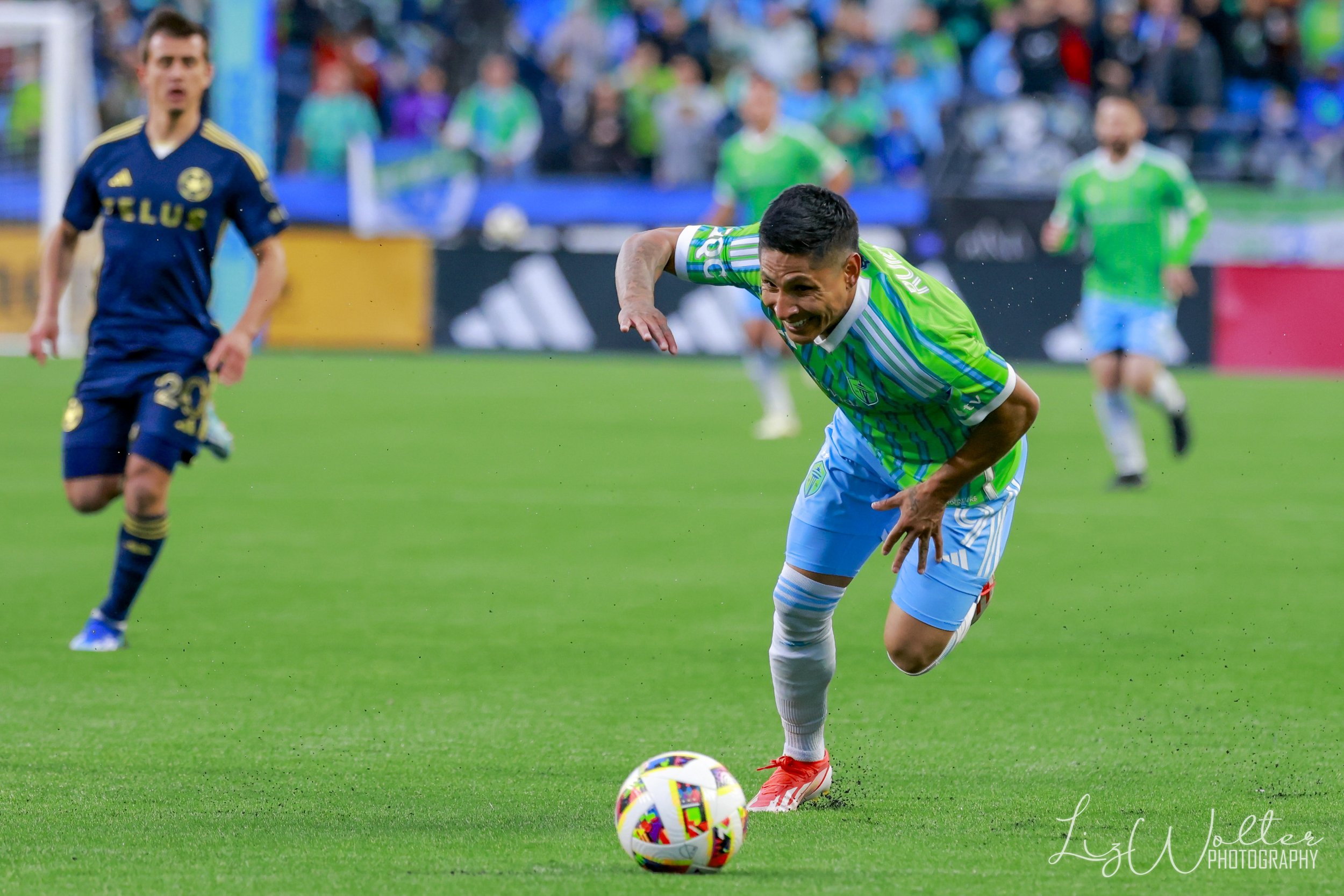 240420_SoundersVSWhitecaps_LizWolter_027_WM.jpg