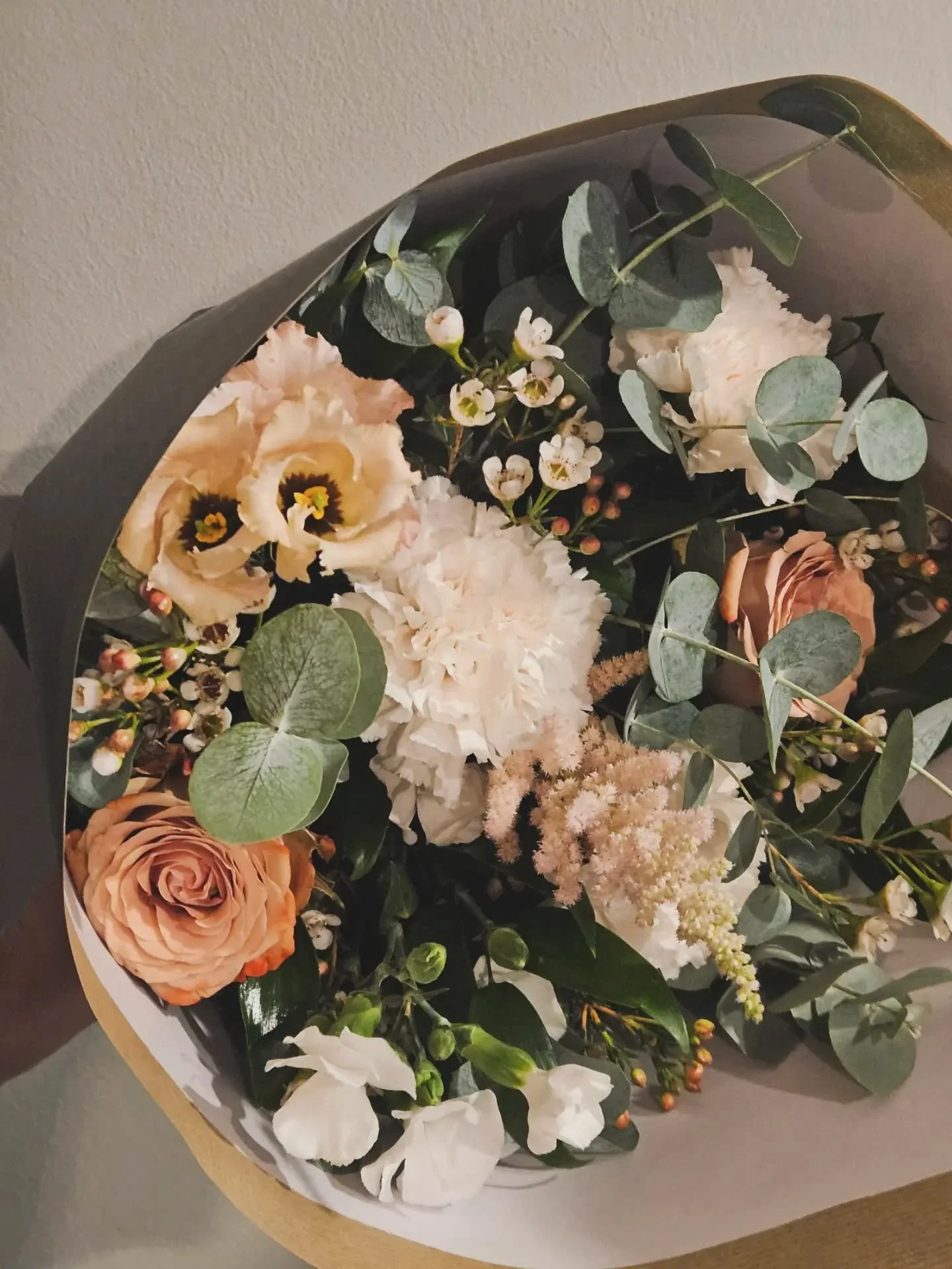Valoa ja lempeytt&auml; viikonloppuun, rauhallinen heng&auml;hdys taas ennen uuden viikon starttia 🍂🤎 Loppusyksyyn meill&auml; onkin luvassa super innostavia ja monipuolisia projekteja, n&auml;yt&auml;mme sitten t&auml;&auml;ll&auml;kin lis&auml;&a