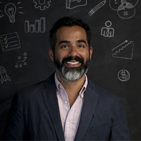 Ranvir Gujral Headshot .JPG