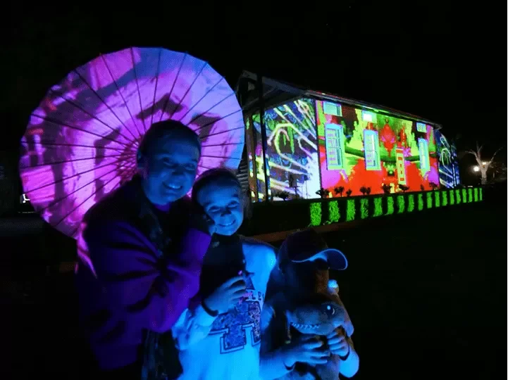 Let’s Light up Bega’s Streets on Friday 24 October!