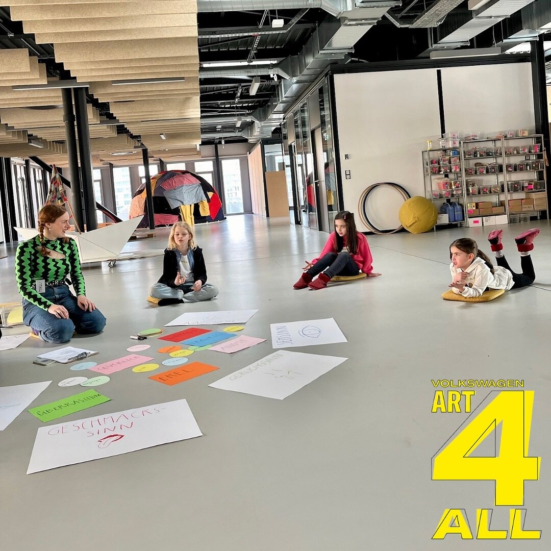 Wir starten ein neues Projekt! Ephra Zuhause ist gef&ouml;rdert von @volkswagengroup_culture und l&auml;dt Schulkinder sowie K&uuml;nstler*innen in die neue Ephra Etage ein. Hier werden wir unsere Methoden aus dem Projekt Ephra Unterwegs weiterentwic