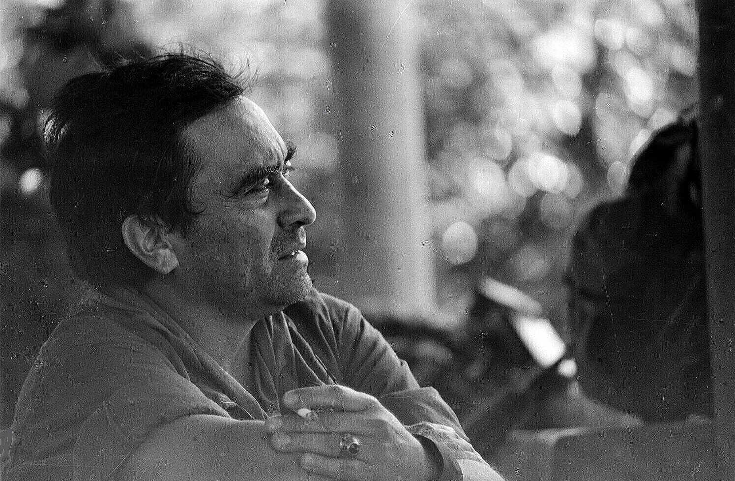 PORTRAIT OF OCHOA   —   Colonel Sigifredo Ochoa, leader of the famous 1983 army mutiny, plaza San Fernando 